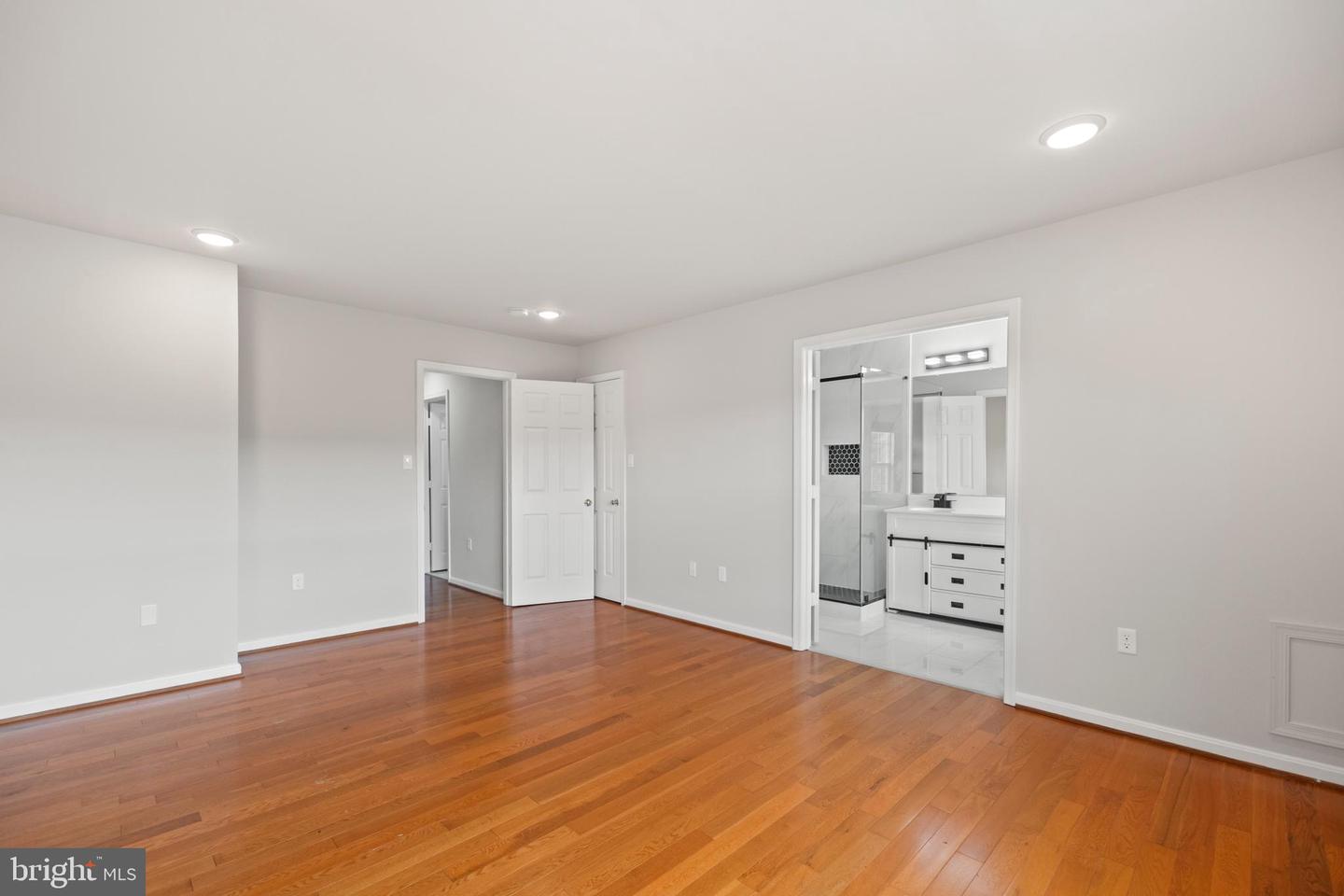 2448 ROLLING PLAINS DR, HERNDON, Virginia 20171, 4 Bedrooms Bedrooms, ,3 BathroomsBathrooms,Residential,For sale,2448 ROLLING PLAINS DR,VAFX2255842 MLS # VAFX2255842