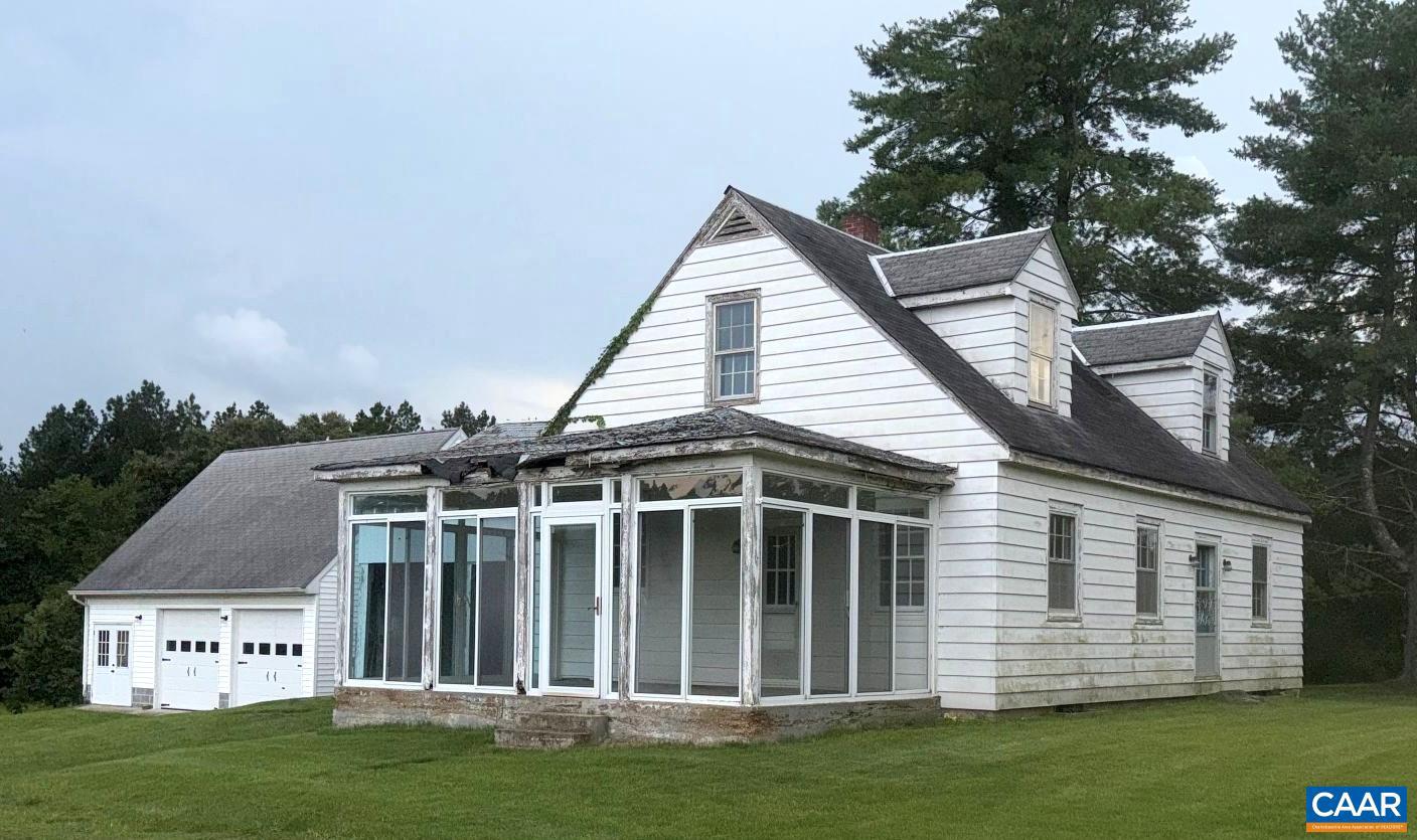 9919 JAMES MADISON HWY, FORK UNION, Virginia 23055, 2 Bedrooms Bedrooms, ,1 BathroomBathrooms,Residential,For sale,9919 JAMES MADISON HWY,666828 MLS # 666828