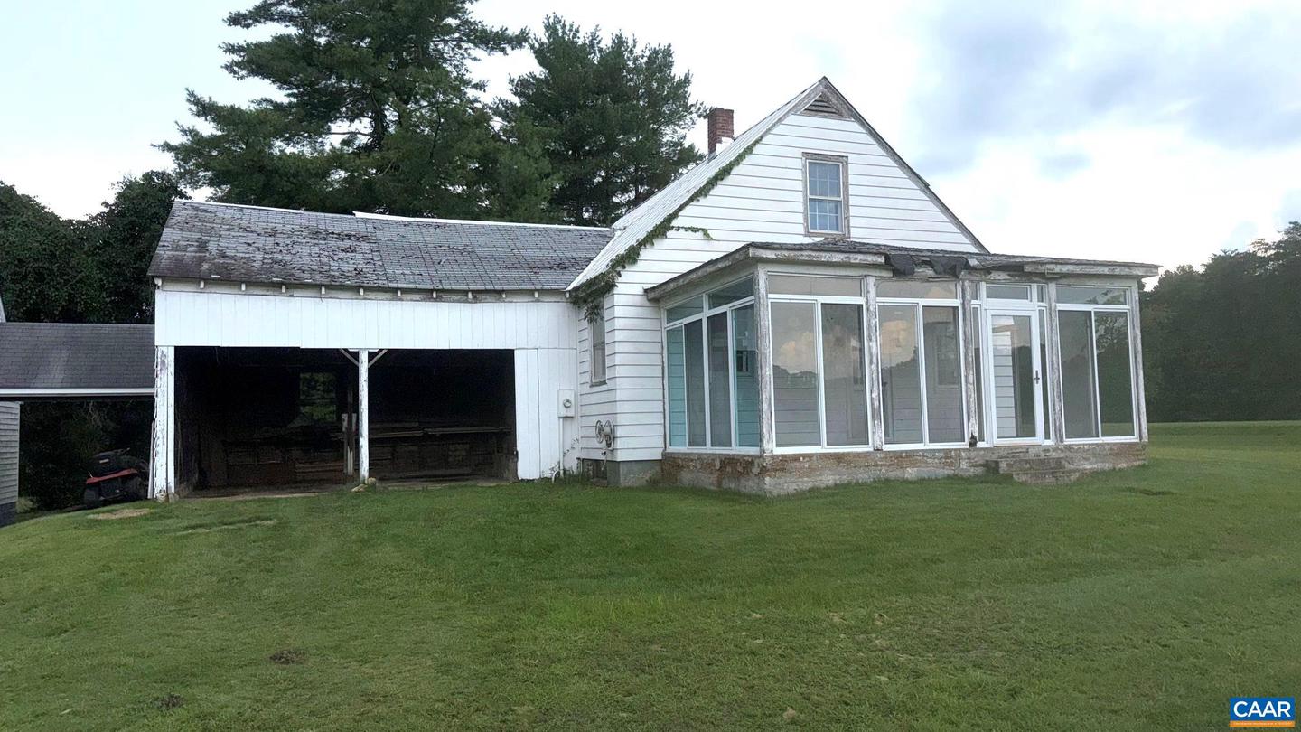 9919 JAMES MADISON HWY, FORK UNION, Virginia 23055, 2 Bedrooms Bedrooms, ,1 BathroomBathrooms,Residential,For sale,9919 JAMES MADISON HWY,666828 MLS # 666828