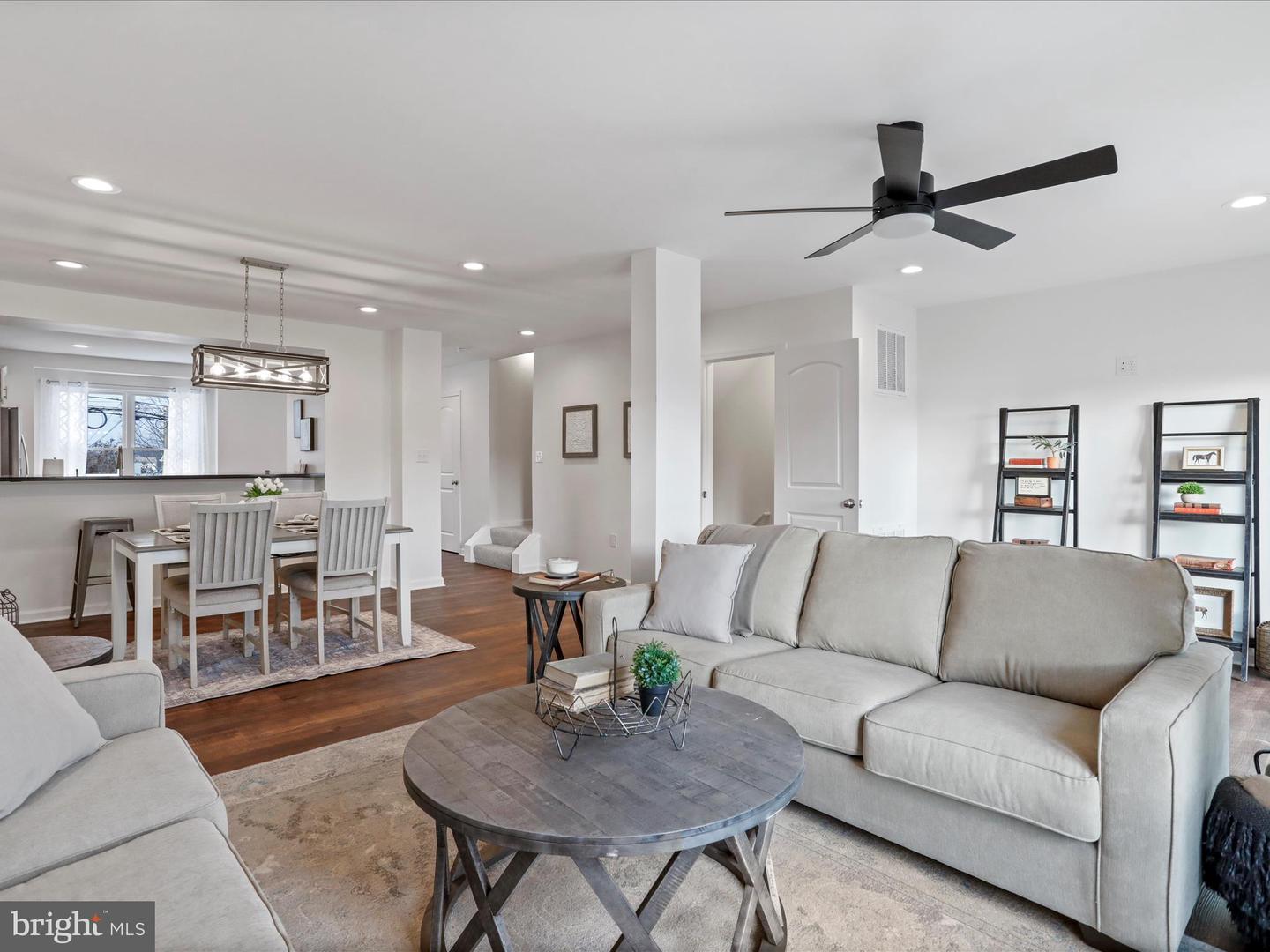 332 W 11TH, FRONT ROYAL, Virginia 22630, 3 Bedrooms Bedrooms, ,3 BathroomsBathrooms,Residential,For sale,332 W 11TH,VAWR2011720 MLS # VAWR2011720