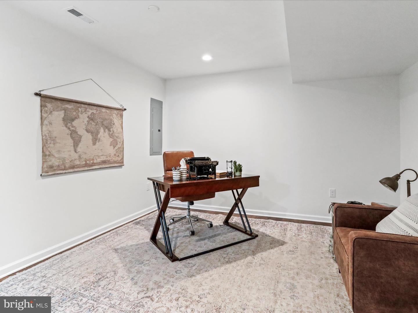 332 W 11TH, FRONT ROYAL, Virginia 22630, 3 Bedrooms Bedrooms, ,3 BathroomsBathrooms,Residential,For sale,332 W 11TH,VAWR2011720 MLS # VAWR2011720