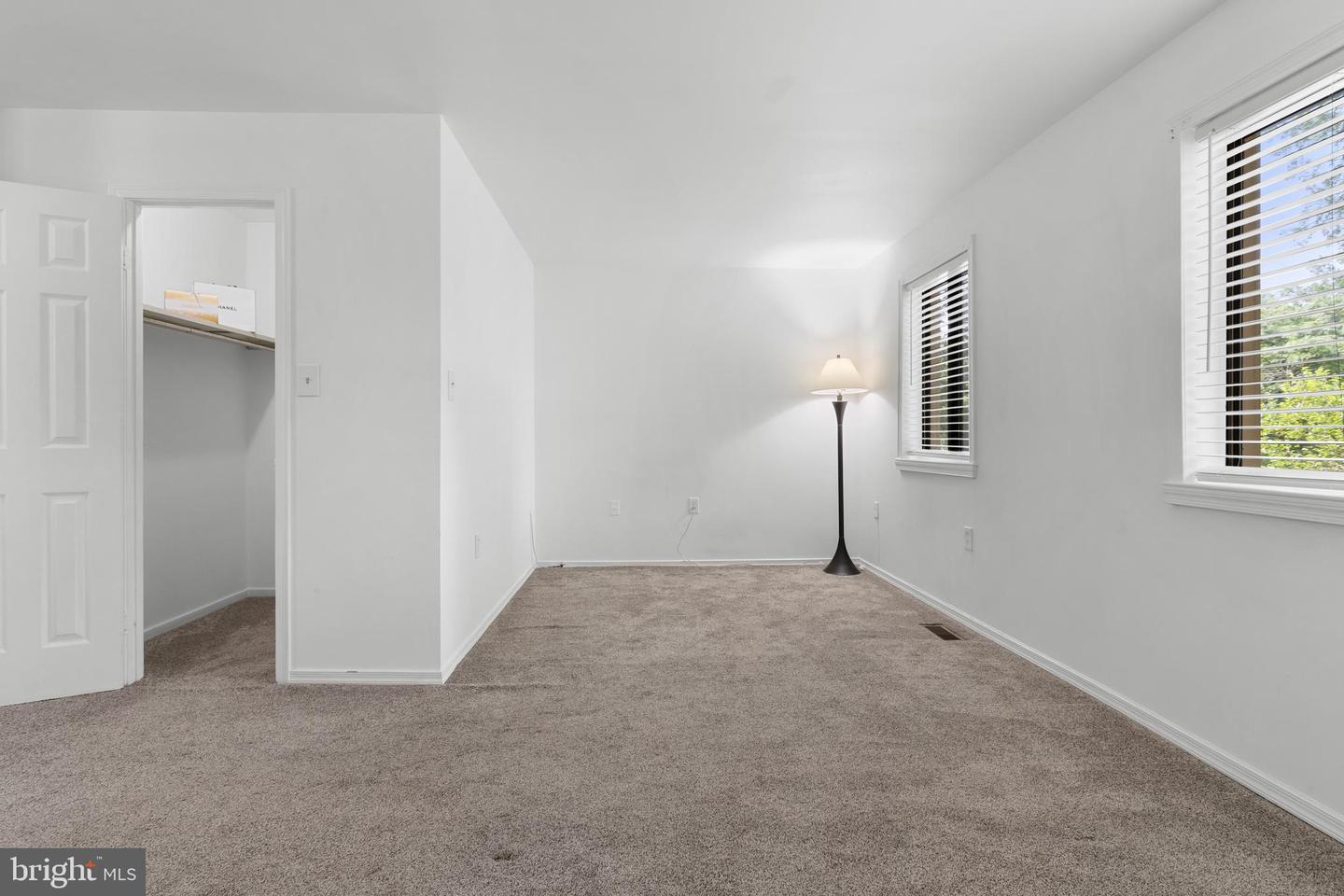 2930 JERMANTOWN RD #13, OAKTON, Virginia 22124, 3 Bedrooms Bedrooms, ,2 BathroomsBathrooms,Residential,For sale,2930 JERMANTOWN RD #13,VAFX2237794 MLS # VAFX2237794