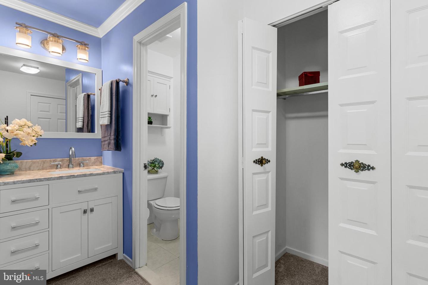 2930 JERMANTOWN RD #13, OAKTON, Virginia 22124, 3 Bedrooms Bedrooms, ,2 BathroomsBathrooms,Residential,For sale,2930 JERMANTOWN RD #13,VAFX2237794 MLS # VAFX2237794