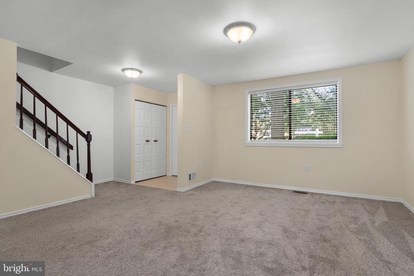 2930 JERMANTOWN RD #13, OAKTON, Virginia 22124, 3 Bedrooms Bedrooms, ,2 BathroomsBathrooms,Residential,For sale,2930 JERMANTOWN RD #13,VAFX2237794 MLS # VAFX2237794