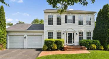35934 NEWBERRY CROSSING PL, ROUND HILL, Virginia 20141, 4 Bedrooms Bedrooms, ,2 BathroomsBathrooms,Residential,For sale,35934 NEWBERRY CROSSING PL,VALO2096346 MLS # VALO2096346