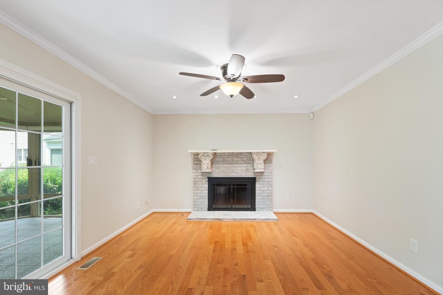 4970 MANOR HOUSE CT, WOODBRIDGE, Virginia 22193, 4 Bedrooms Bedrooms, ,3 BathroomsBathrooms,Residential,For sale,4970 MANOR HOUSE CT,VAPW2095752 MLS # VAPW2095752