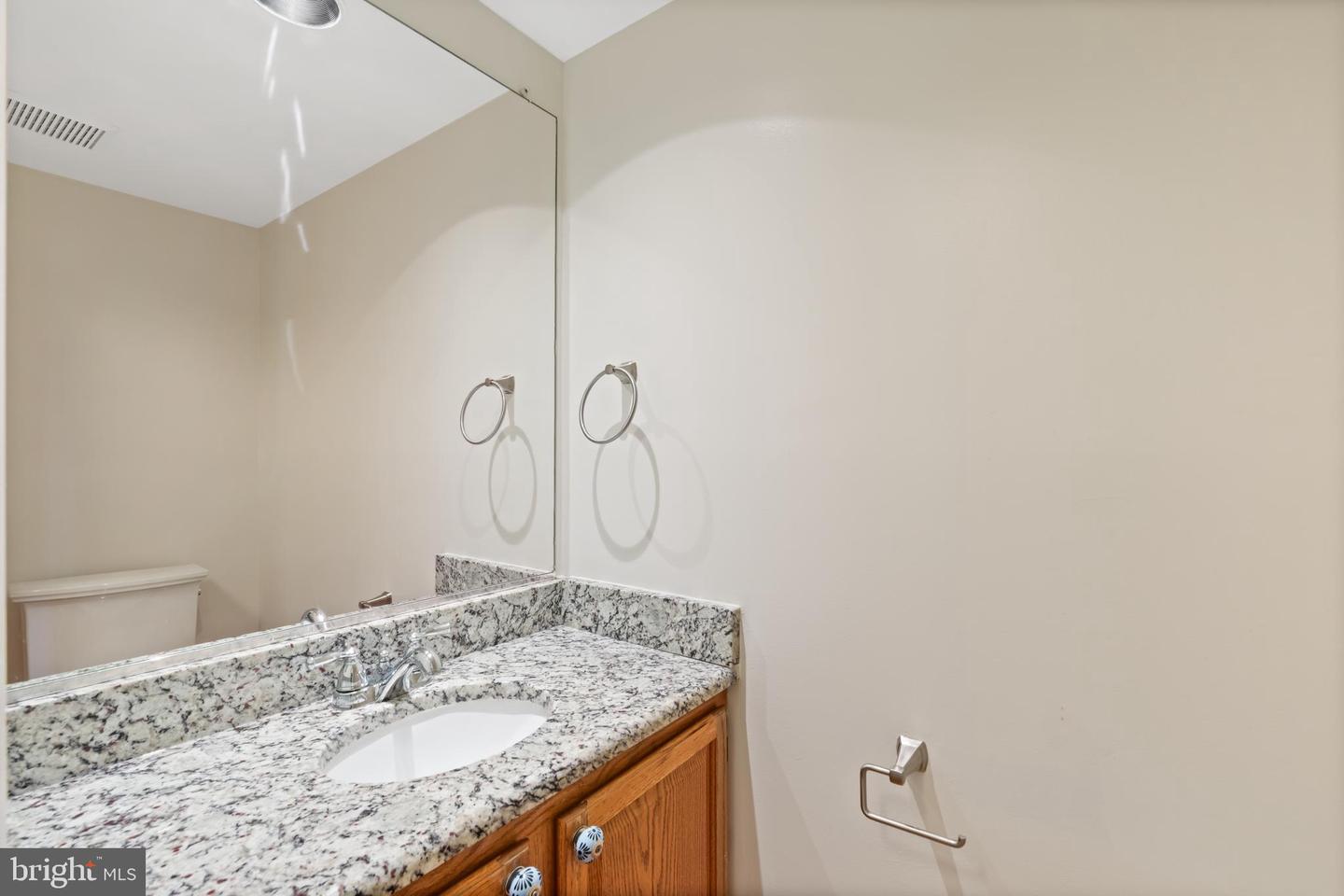4970 MANOR HOUSE CT, WOODBRIDGE, Virginia 22193, 4 Bedrooms Bedrooms, ,3 BathroomsBathrooms,Residential,For sale,4970 MANOR HOUSE CT,VAPW2095752 MLS # VAPW2095752