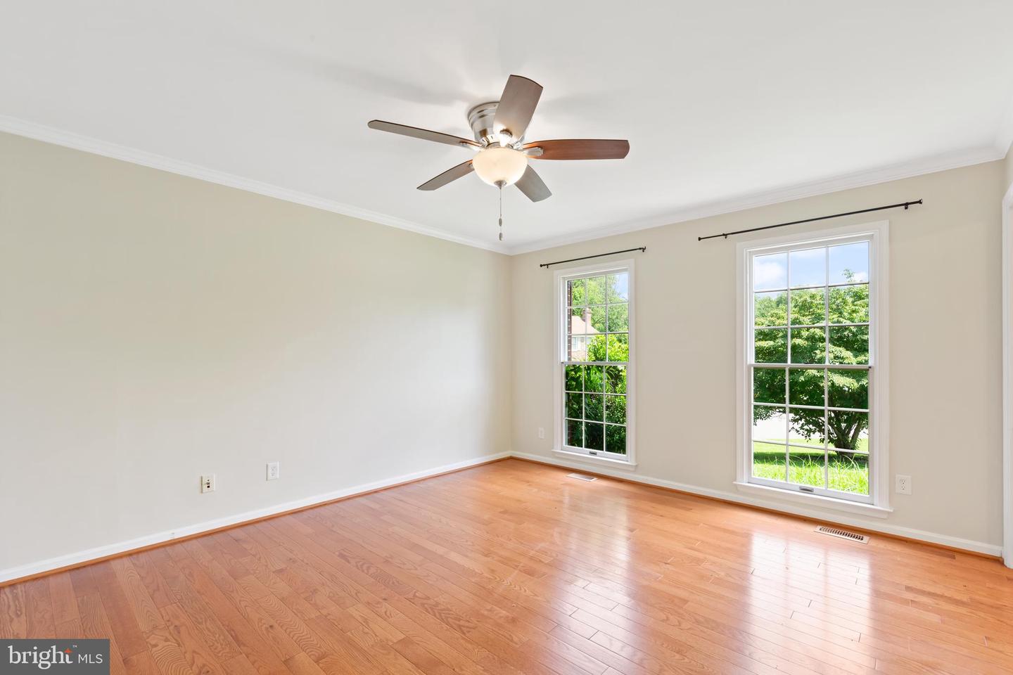 4970 MANOR HOUSE CT, WOODBRIDGE, Virginia 22193, 4 Bedrooms Bedrooms, ,3 BathroomsBathrooms,Residential,For sale,4970 MANOR HOUSE CT,VAPW2095752 MLS # VAPW2095752
