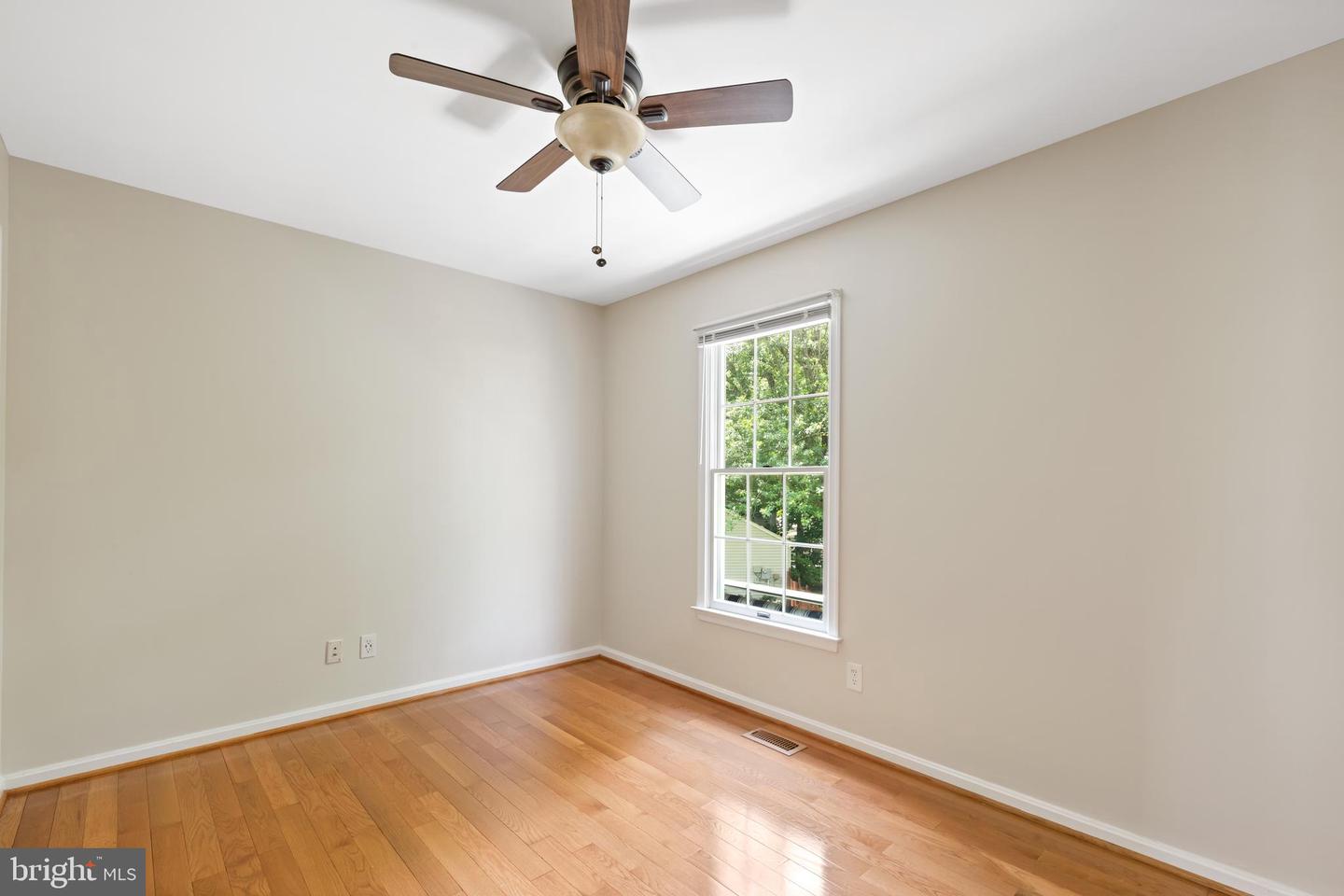 4970 MANOR HOUSE CT, WOODBRIDGE, Virginia 22193, 4 Bedrooms Bedrooms, ,3 BathroomsBathrooms,Residential,For sale,4970 MANOR HOUSE CT,VAPW2095752 MLS # VAPW2095752