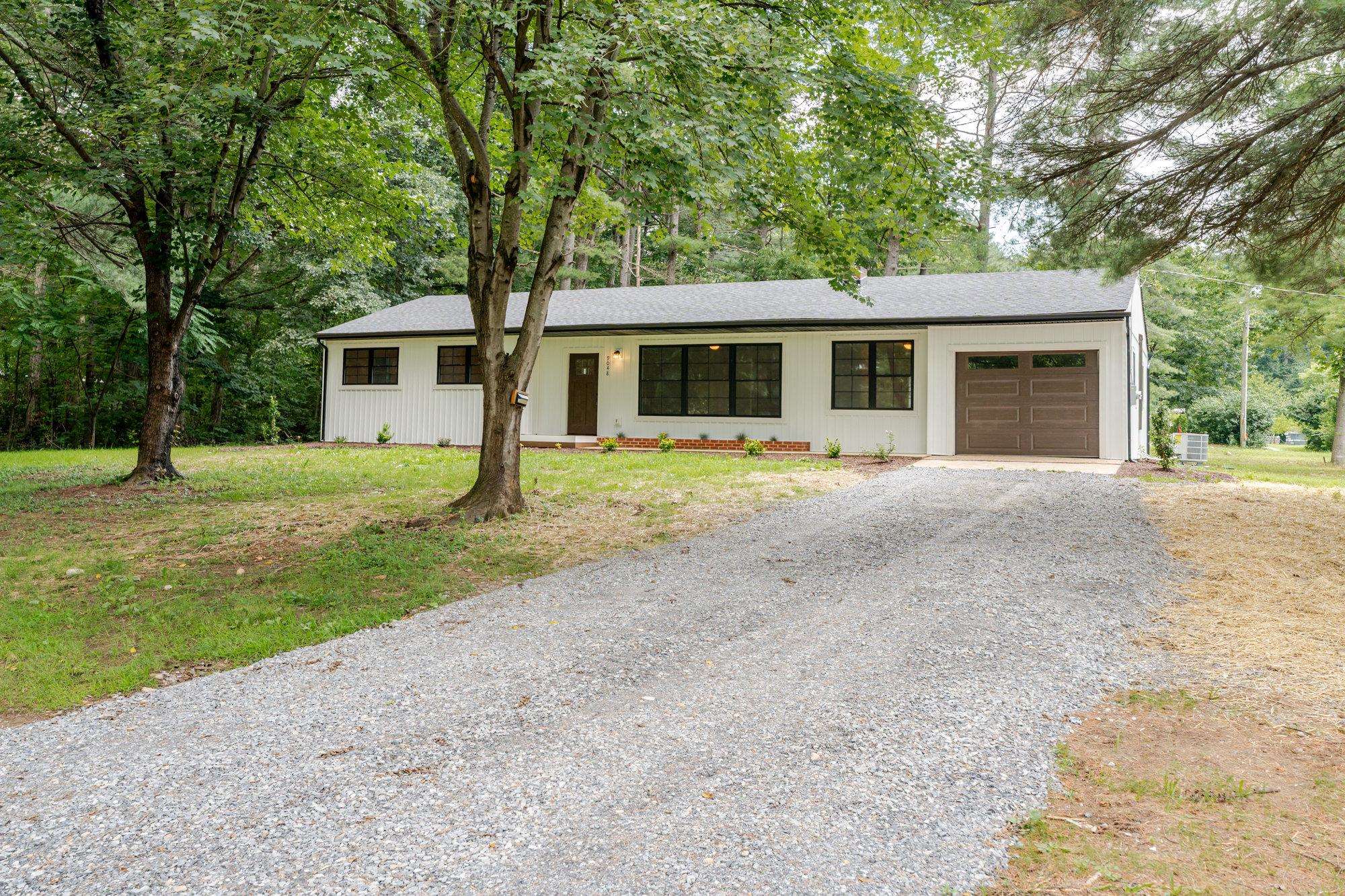 9048 CINDER RUN LN, ELKTON, Virginia 22827, 3 Bedrooms Bedrooms, ,1 BathroomBathrooms,Residential,9048 CINDER RUN LN,666832 MLS # 666832