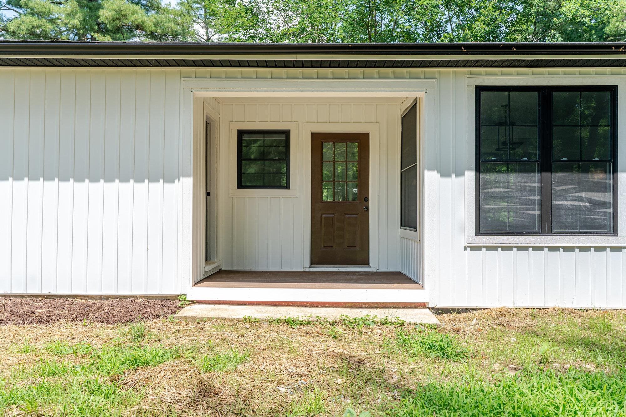 9048 CINDER RUN LN, ELKTON, Virginia 22827, 3 Bedrooms Bedrooms, ,1 BathroomBathrooms,Residential,9048 CINDER RUN LN,666832 MLS # 666832