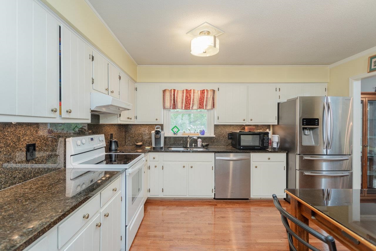 1112 SHARPES DR, HARRISONBURG, Virginia 22801, 5 Bedrooms Bedrooms, ,3 BathroomsBathrooms,Residential,1112 SHARPES DR,666835 MLS # 666835