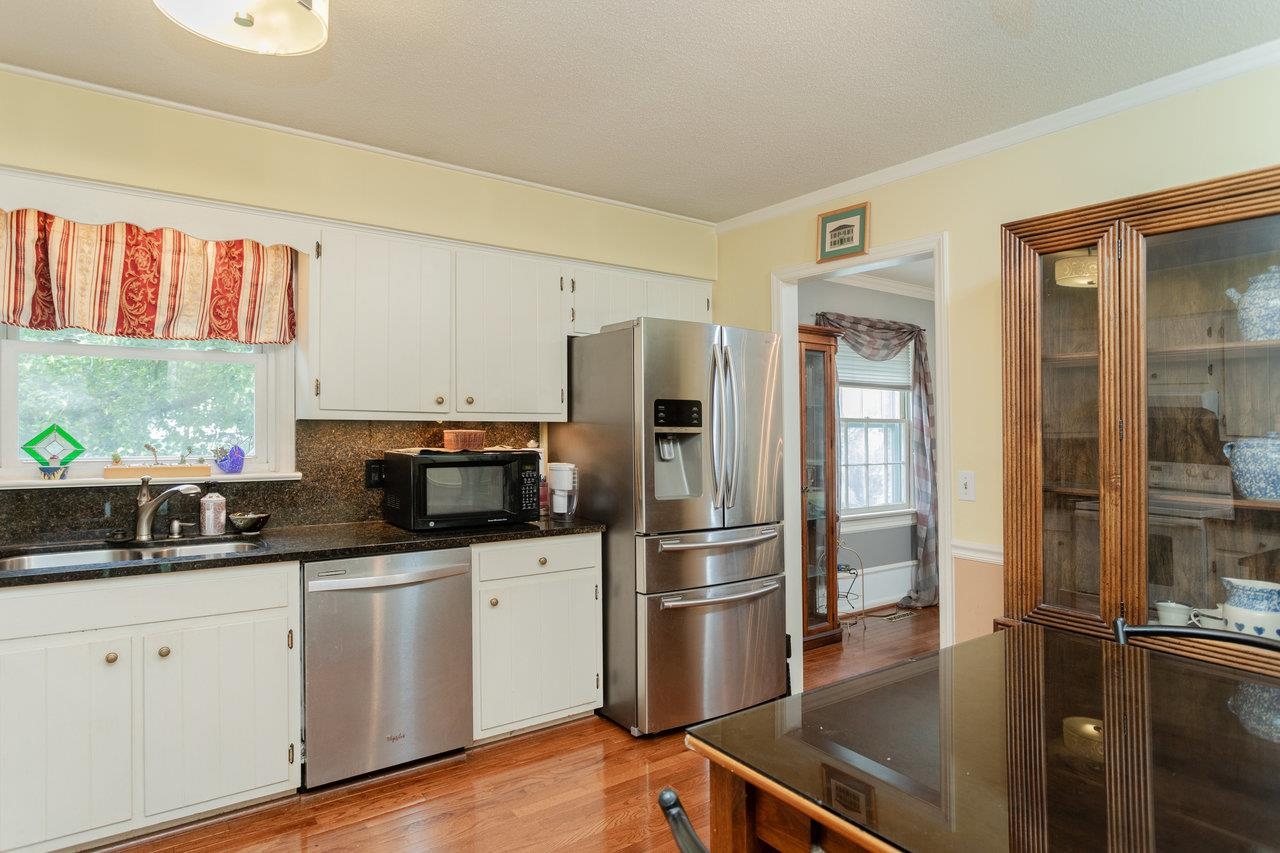 1112 SHARPES DR, HARRISONBURG, Virginia 22801, 5 Bedrooms Bedrooms, ,3 BathroomsBathrooms,Residential,1112 SHARPES DR,666835 MLS # 666835