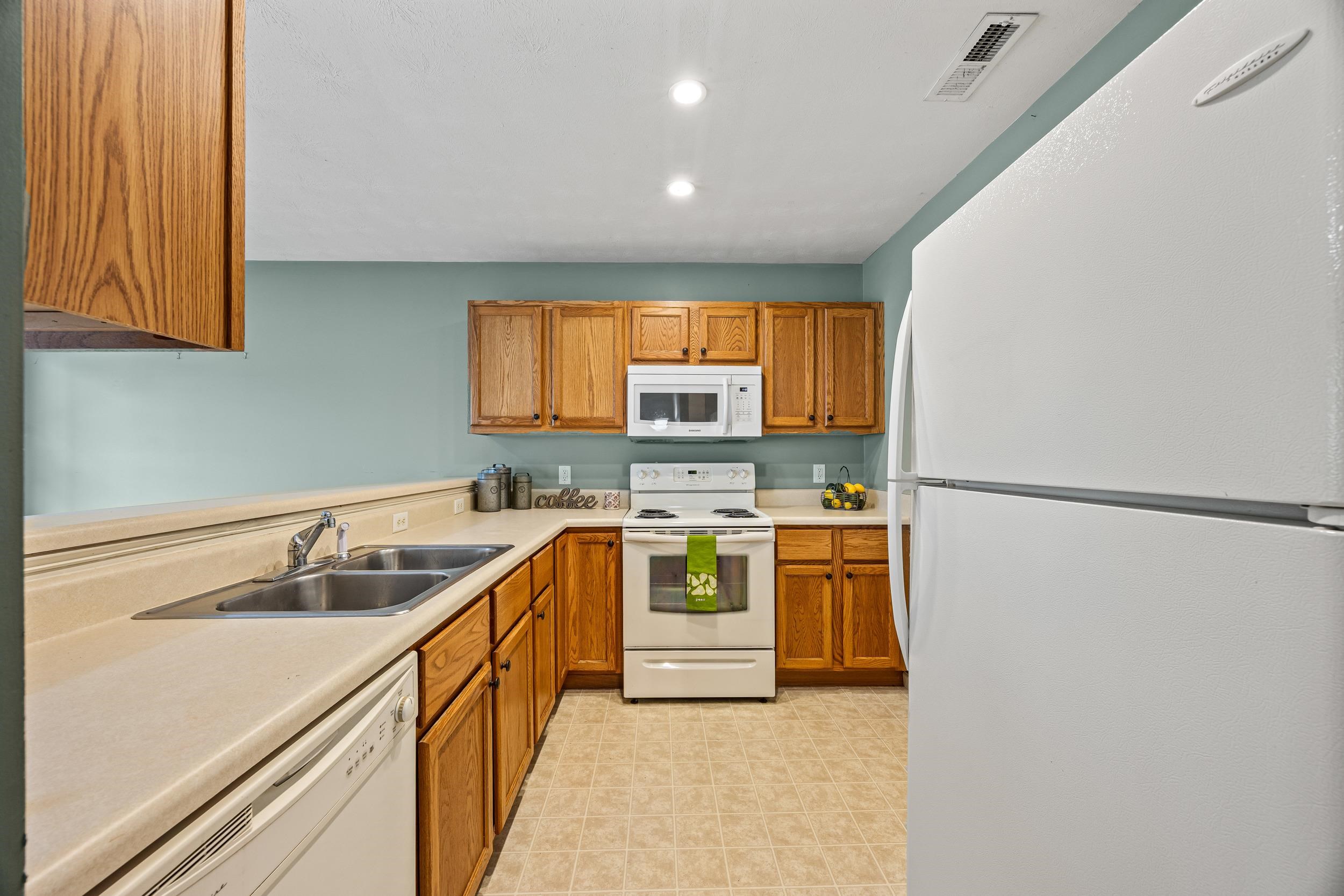 2443 MILLWOOD LOOP, HARRISONBURG, Virginia 22801, 2 Bedrooms Bedrooms, ,1 BathroomBathrooms,Residential,2443 MILLWOOD LOOP,666840 MLS # 666840