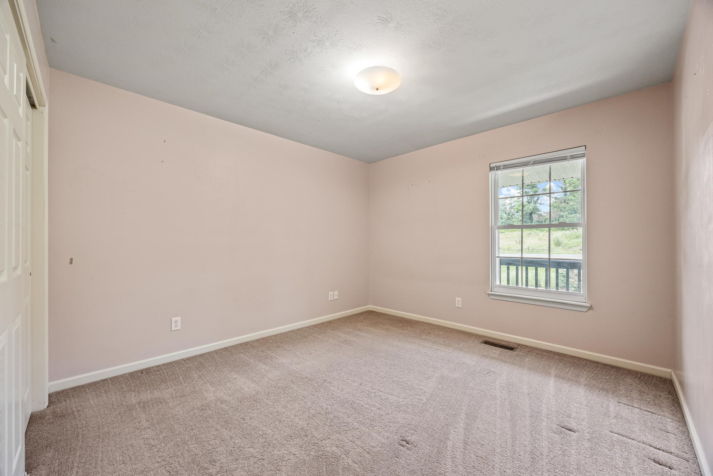 2443 MILLWOOD LOOP, HARRISONBURG, Virginia 22801, 2 Bedrooms Bedrooms, ,1 BathroomBathrooms,Residential,2443 MILLWOOD LOOP,666840 MLS # 666840