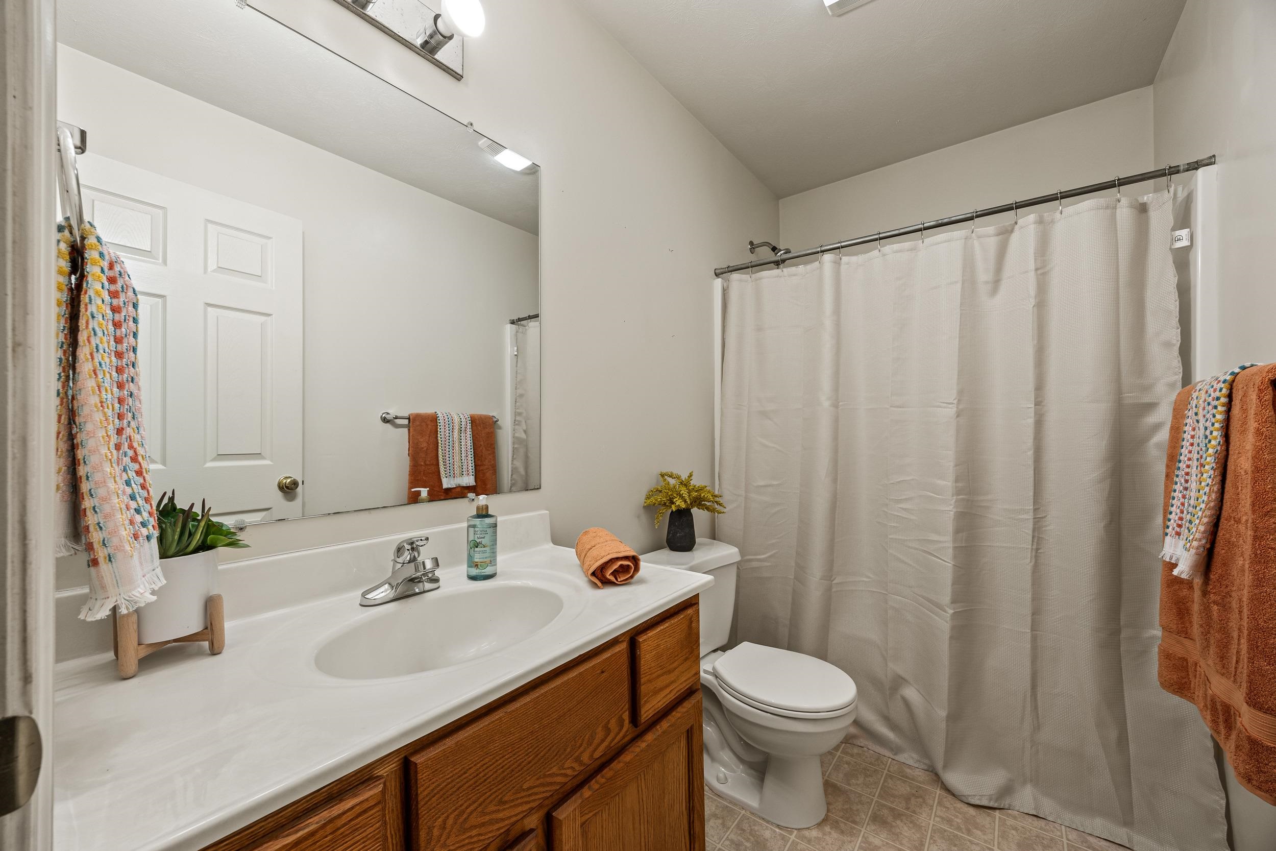 2443 MILLWOOD LOOP, HARRISONBURG, Virginia 22801, 2 Bedrooms Bedrooms, ,1 BathroomBathrooms,Residential,2443 MILLWOOD LOOP,666840 MLS # 666840