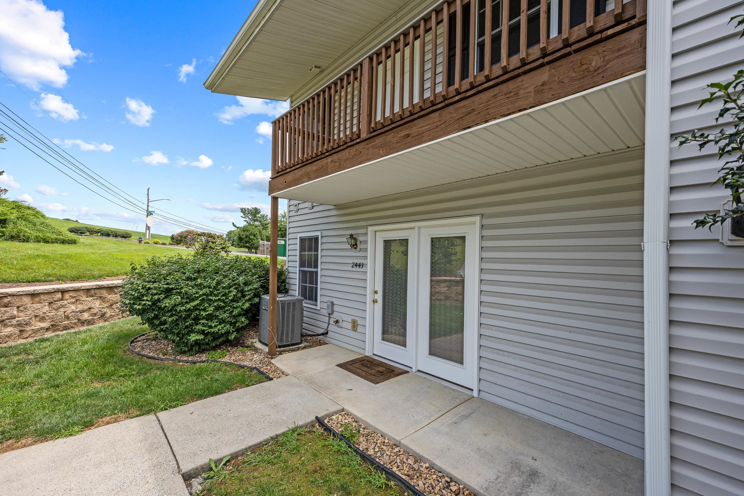2443 MILLWOOD LOOP, HARRISONBURG, Virginia 22801, 2 Bedrooms Bedrooms, ,1 BathroomBathrooms,Residential,2443 MILLWOOD LOOP,666840 MLS # 666840
