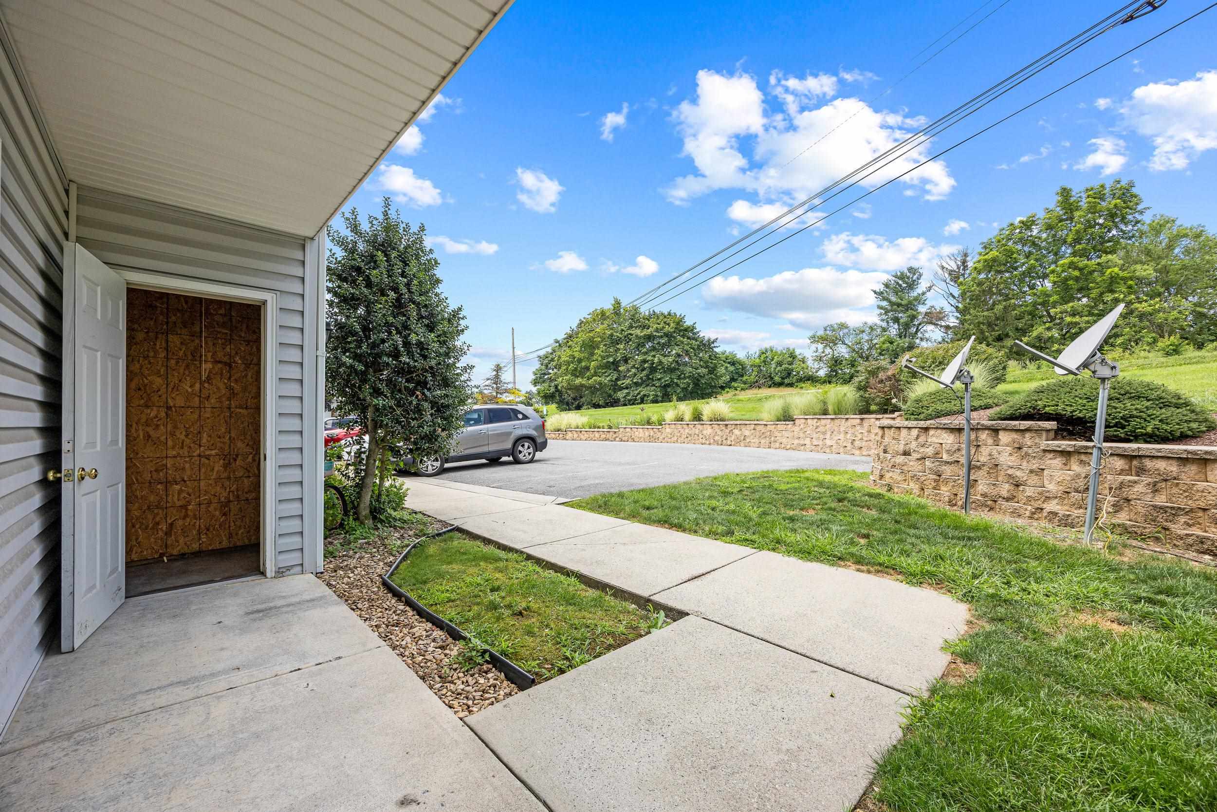 2443 MILLWOOD LOOP, HARRISONBURG, Virginia 22801, 2 Bedrooms Bedrooms, ,1 BathroomBathrooms,Residential,2443 MILLWOOD LOOP,666840 MLS # 666840