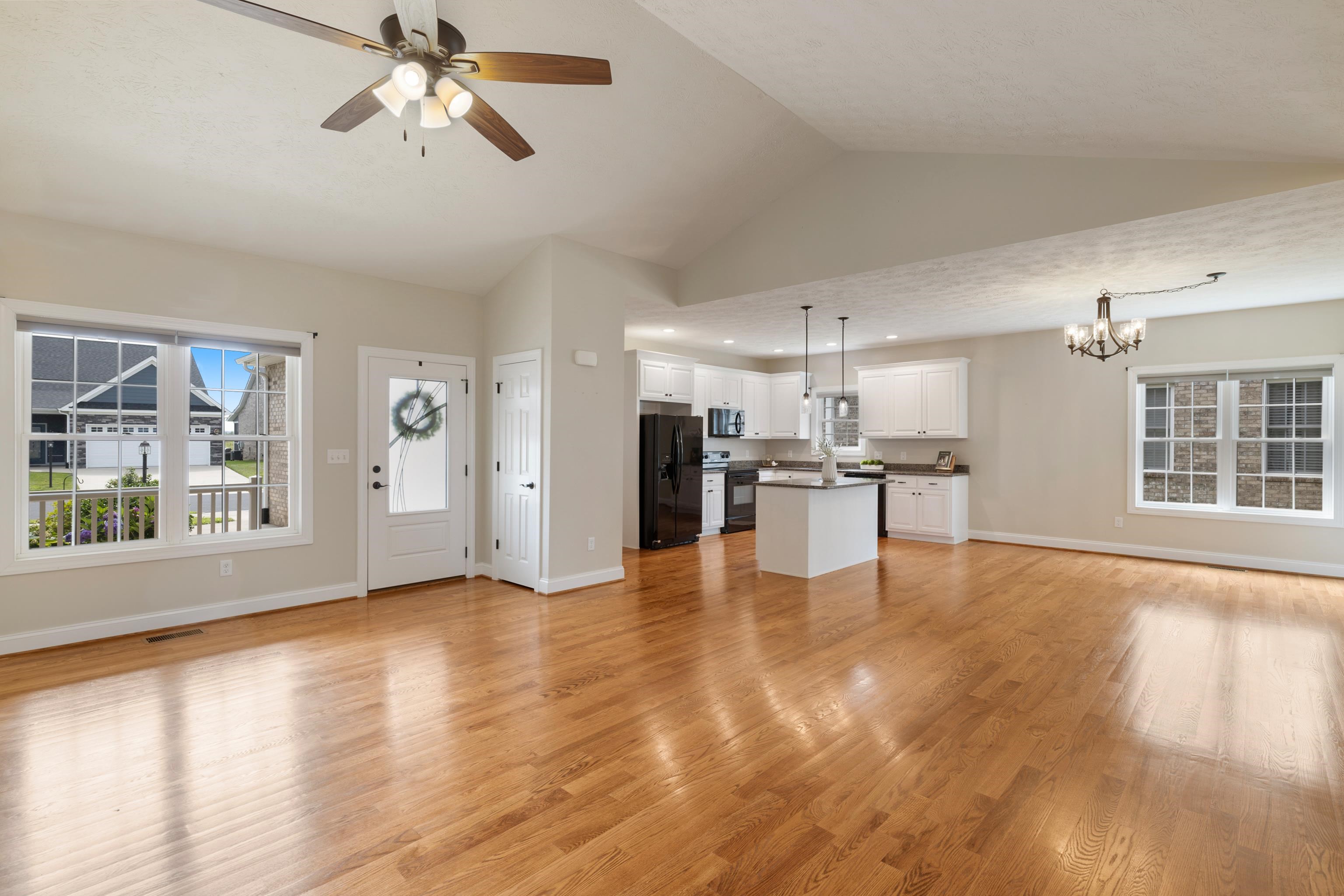 26 PEBBLE CT, STUARTS DRAFT, Virginia 24477, 2 Bedrooms Bedrooms, ,2 BathroomsBathrooms,Residential,26 PEBBLE CT,666841 MLS # 666841