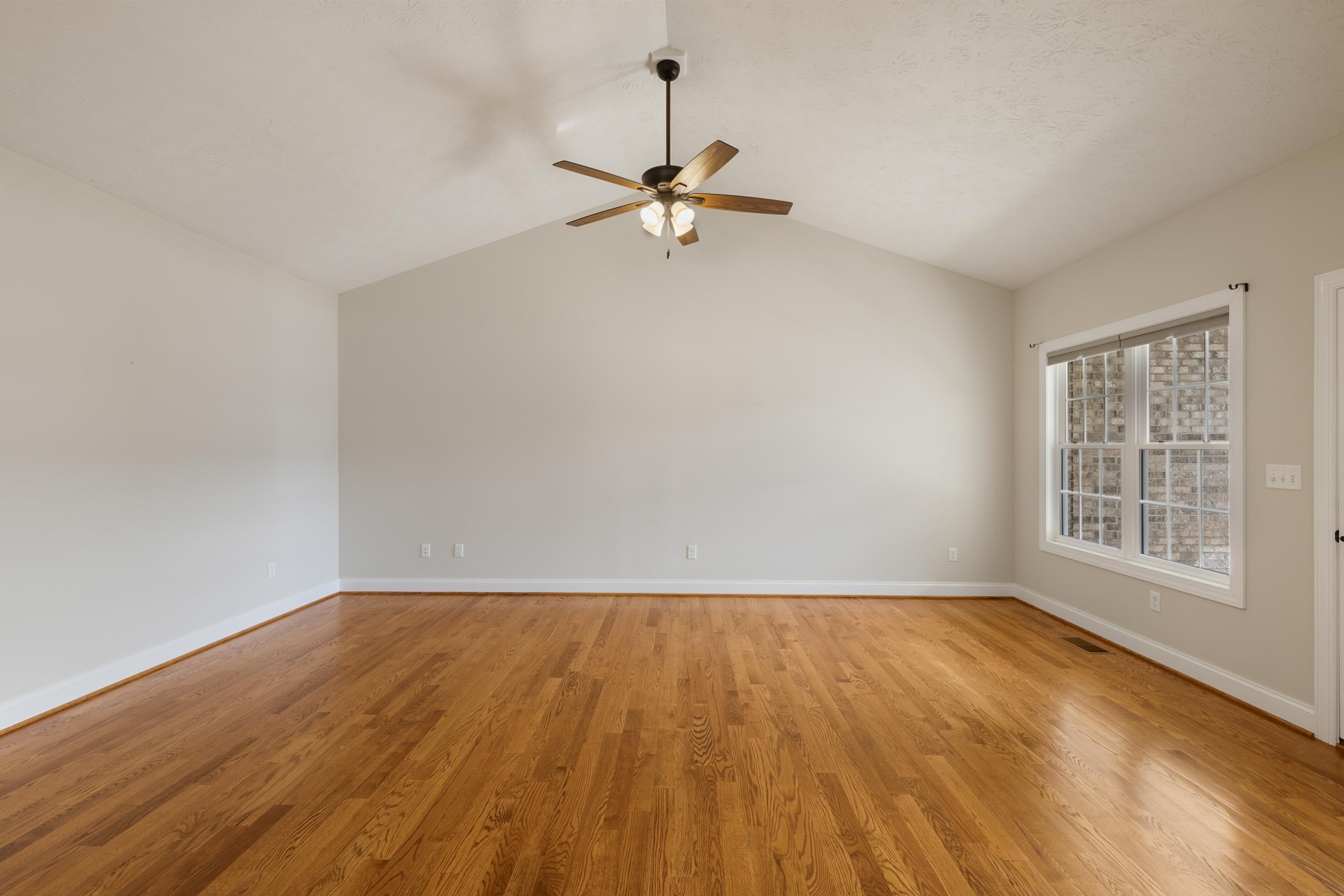 26 PEBBLE CT, STUARTS DRAFT, Virginia 24477, 2 Bedrooms Bedrooms, ,2 BathroomsBathrooms,Residential,26 PEBBLE CT,666841 MLS # 666841