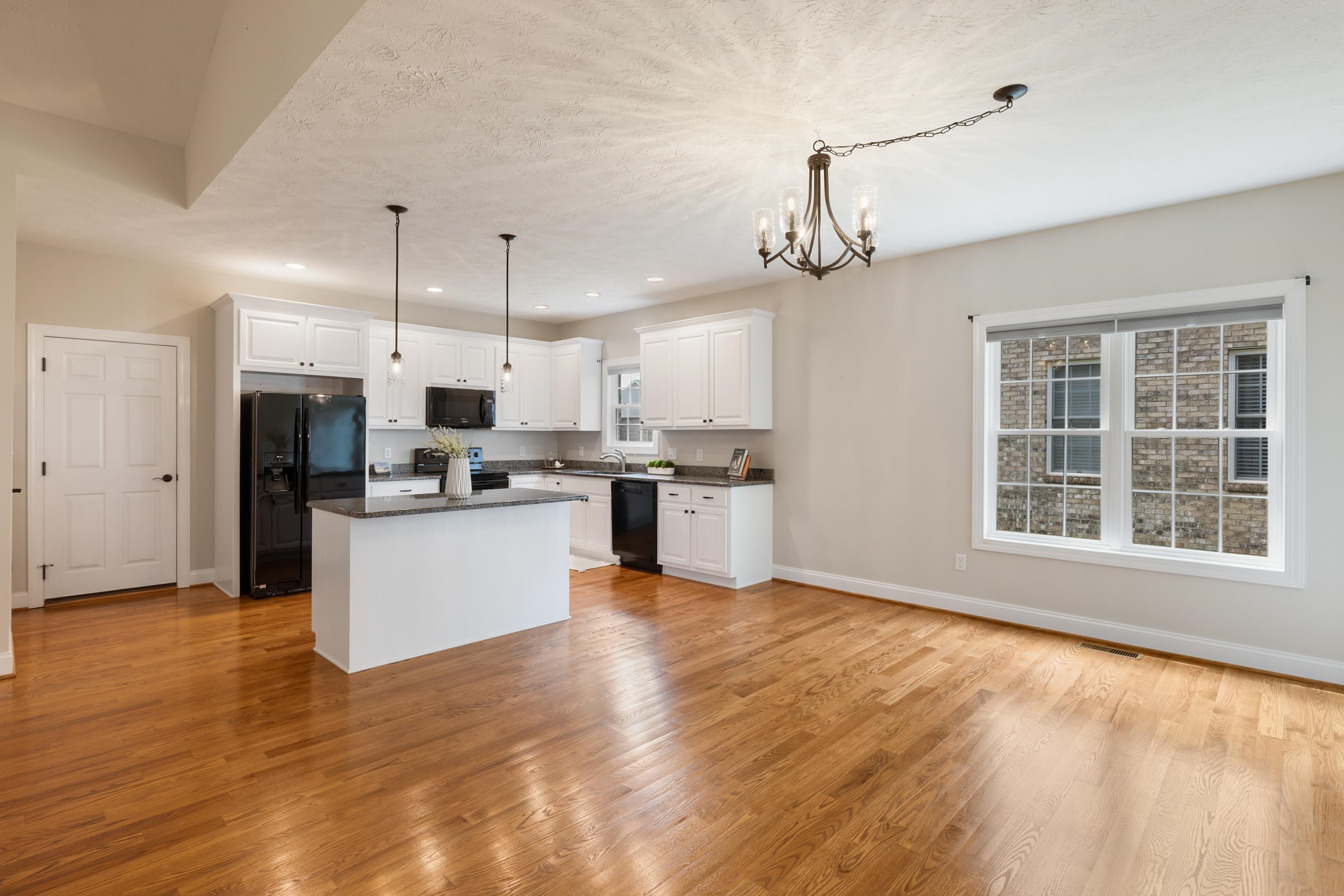 26 PEBBLE CT, STUARTS DRAFT, Virginia 24477, 2 Bedrooms Bedrooms, ,2 BathroomsBathrooms,Residential,26 PEBBLE CT,666841 MLS # 666841
