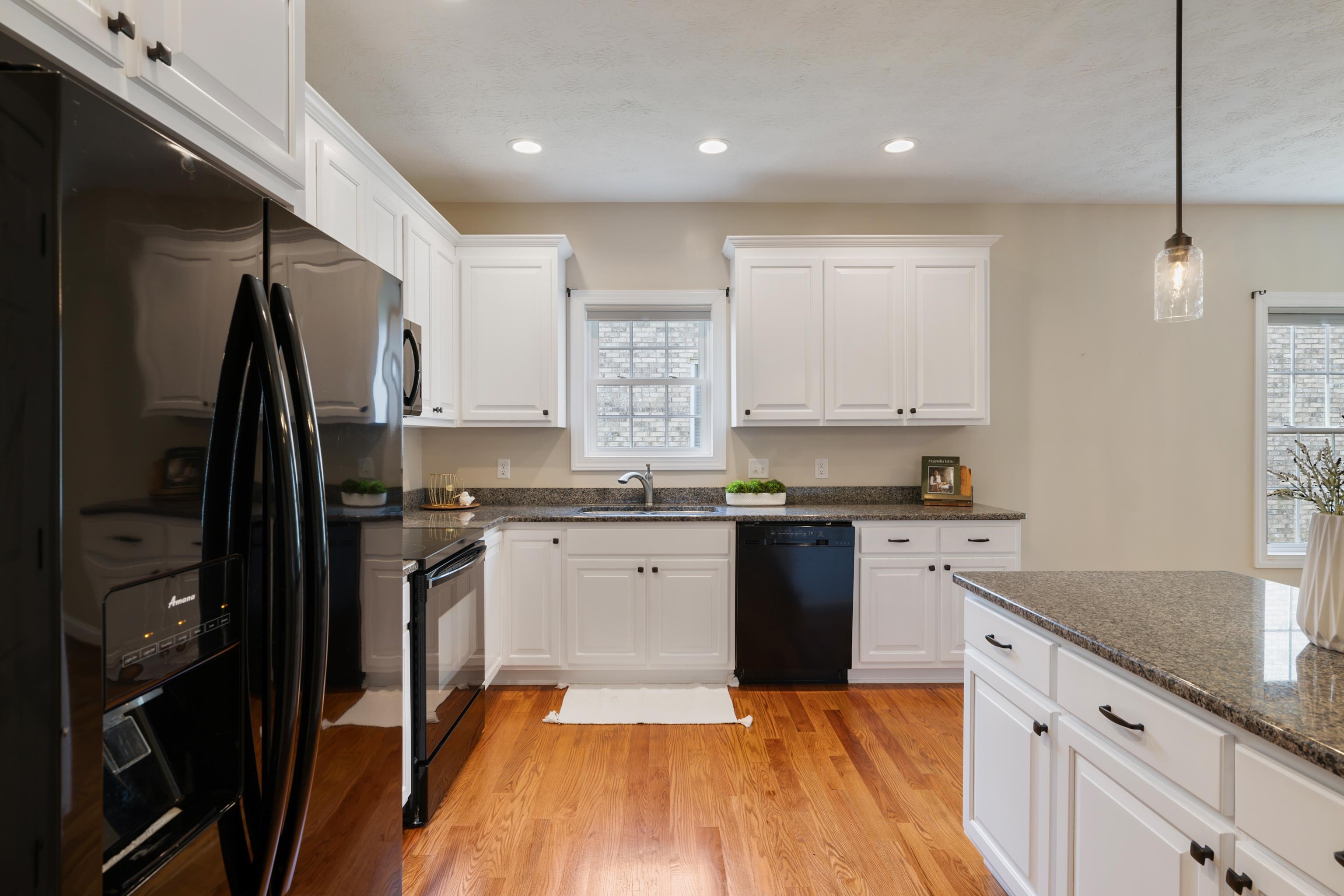 26 PEBBLE CT, STUARTS DRAFT, Virginia 24477, 2 Bedrooms Bedrooms, ,2 BathroomsBathrooms,Residential,26 PEBBLE CT,666841 MLS # 666841