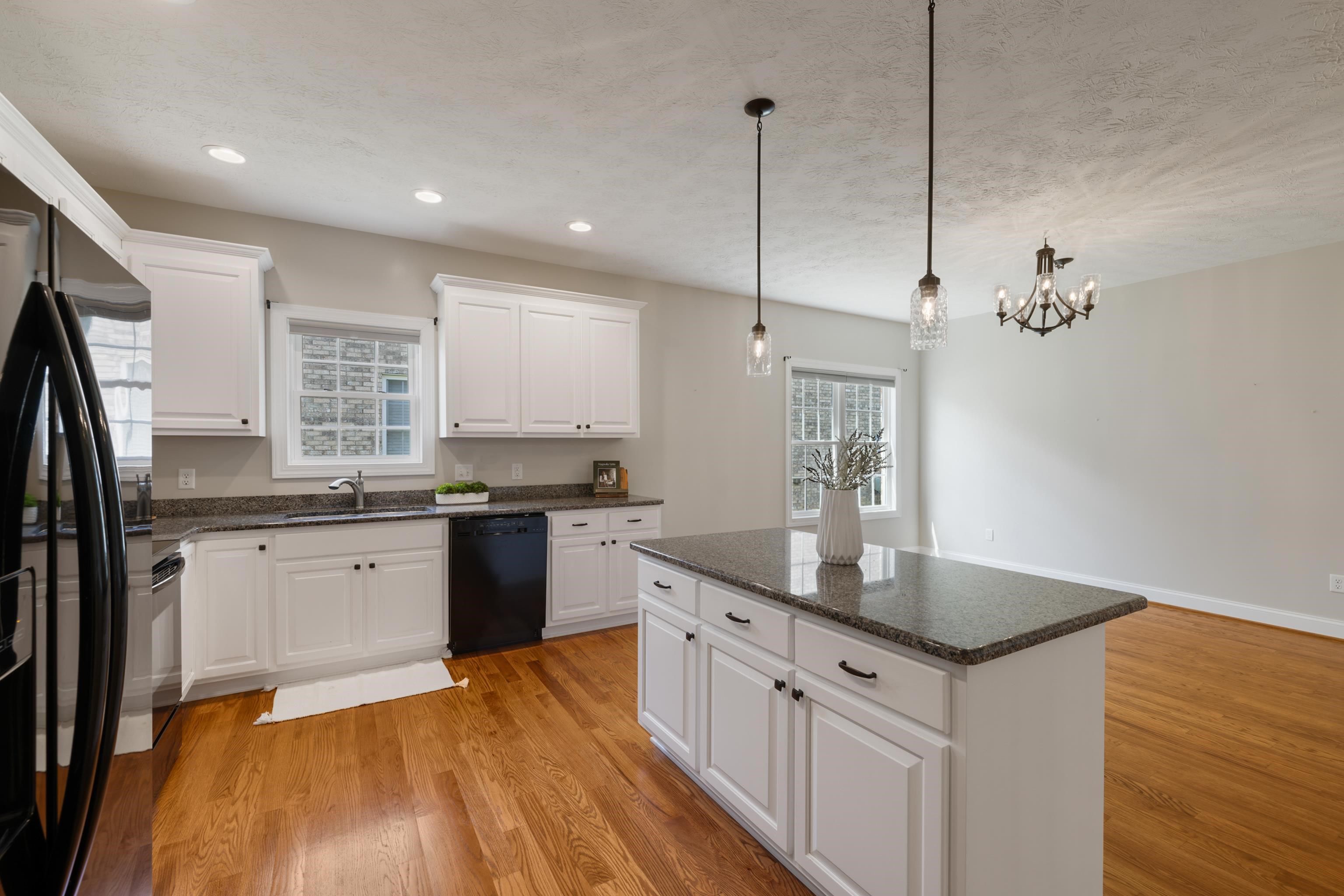 26 PEBBLE CT, STUARTS DRAFT, Virginia 24477, 2 Bedrooms Bedrooms, ,2 BathroomsBathrooms,Residential,26 PEBBLE CT,666841 MLS # 666841