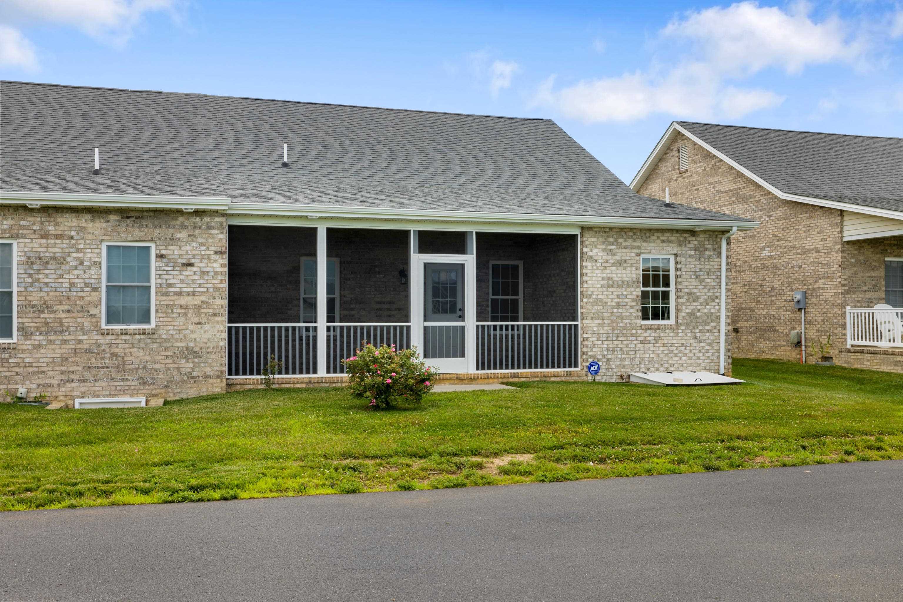 26 PEBBLE CT, STUARTS DRAFT, Virginia 24477, 2 Bedrooms Bedrooms, ,2 BathroomsBathrooms,Residential,26 PEBBLE CT,666841 MLS # 666841