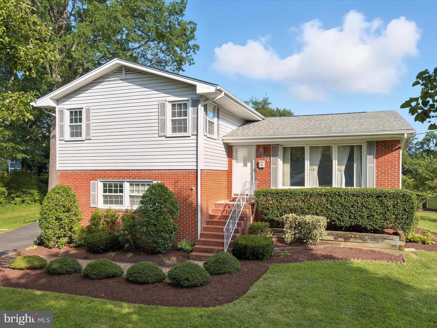 8917 VIRGINIA AVE, MANASSAS, Virginia 20110, 3 Bedrooms Bedrooms, ,2 BathroomsBathrooms,Residential,For sale,8917 VIRGINIA AVE,VAMN2008540 MLS # VAMN2008540