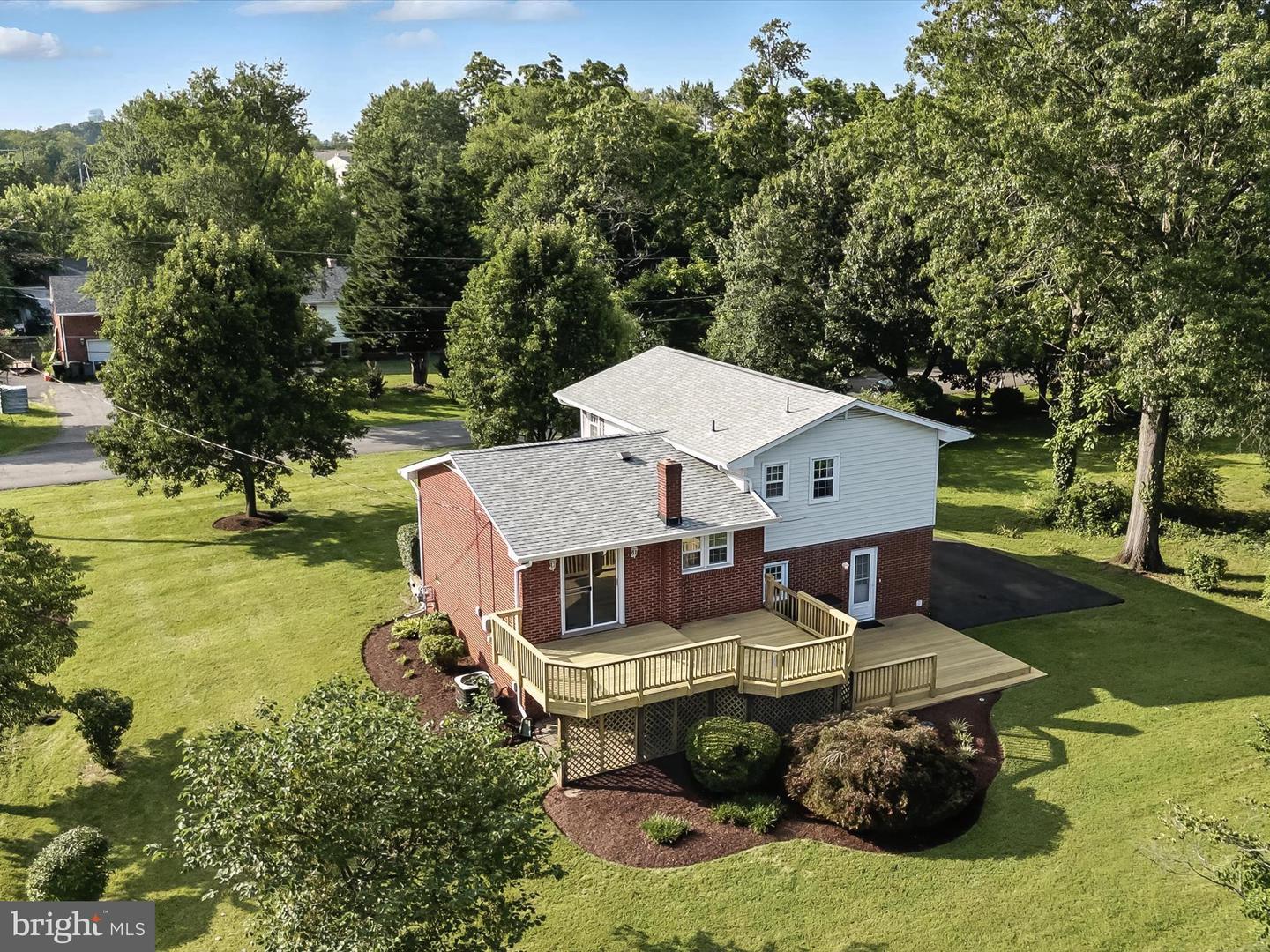 8917 VIRGINIA AVE, MANASSAS, Virginia 20110, 3 Bedrooms Bedrooms, ,2 BathroomsBathrooms,Residential,For sale,8917 VIRGINIA AVE,VAMN2008540 MLS # VAMN2008540