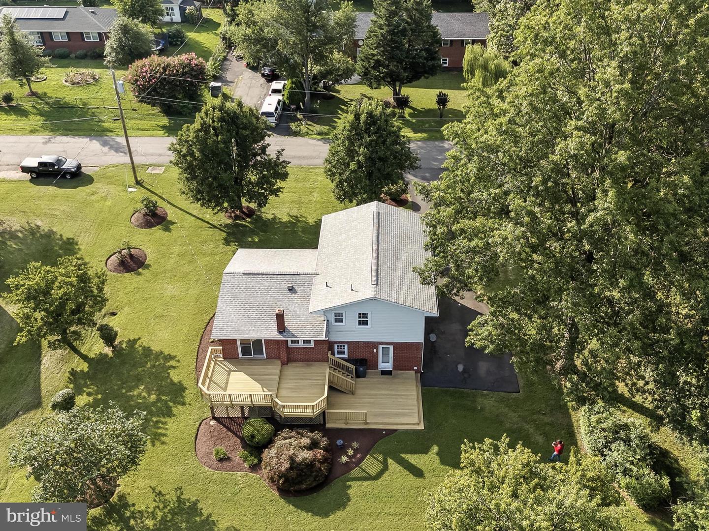 8917 VIRGINIA AVE, MANASSAS, Virginia 20110, 3 Bedrooms Bedrooms, ,2 BathroomsBathrooms,Residential,For sale,8917 VIRGINIA AVE,VAMN2008540 MLS # VAMN2008540