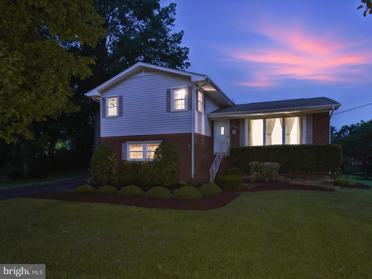 8917 VIRGINIA AVE, MANASSAS, Virginia 20110, 3 Bedrooms Bedrooms, ,2 BathroomsBathrooms,Residential,For sale,8917 VIRGINIA AVE,VAMN2008540 MLS # VAMN2008540