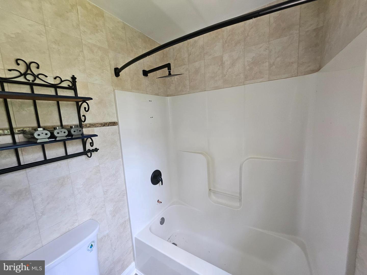 112 EAGLE TRL, WINCHESTER, Virginia 22602, 5 Bedrooms Bedrooms, ,3 BathroomsBathrooms,Residential,For sale,112 EAGLE TRL,VAFV2035178 MLS # VAFV2035178