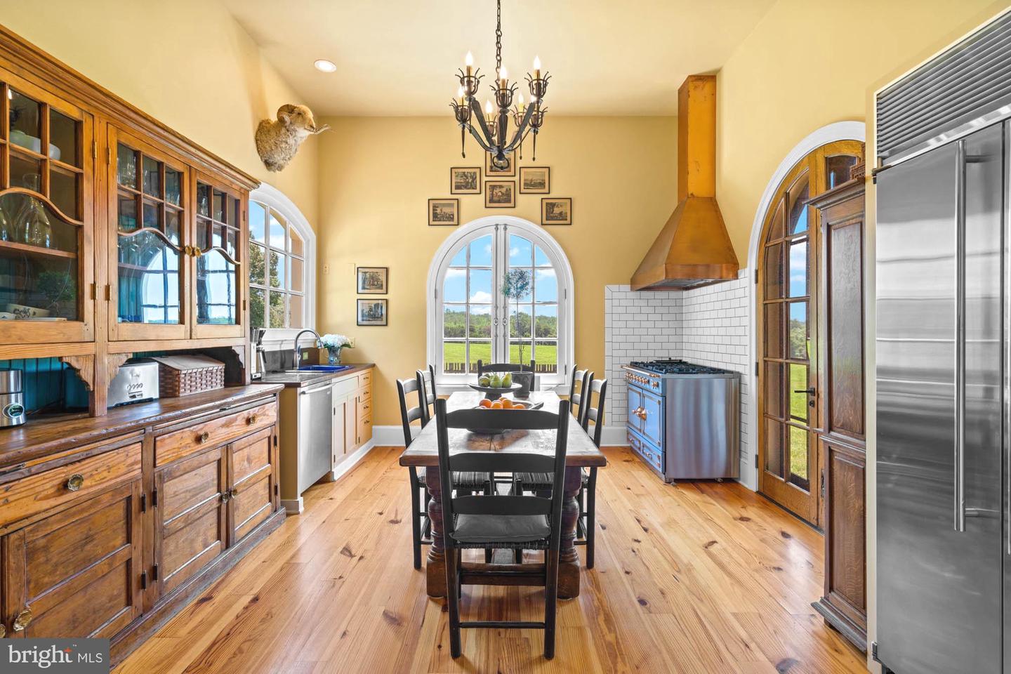 8833 N WALES RD, WARRENTON, Virginia 20186, 3 Bedrooms Bedrooms, ,2 BathroomsBathrooms,Residential,For sale,8833 N WALES RD,VAFQ2017306 MLS # VAFQ2017306