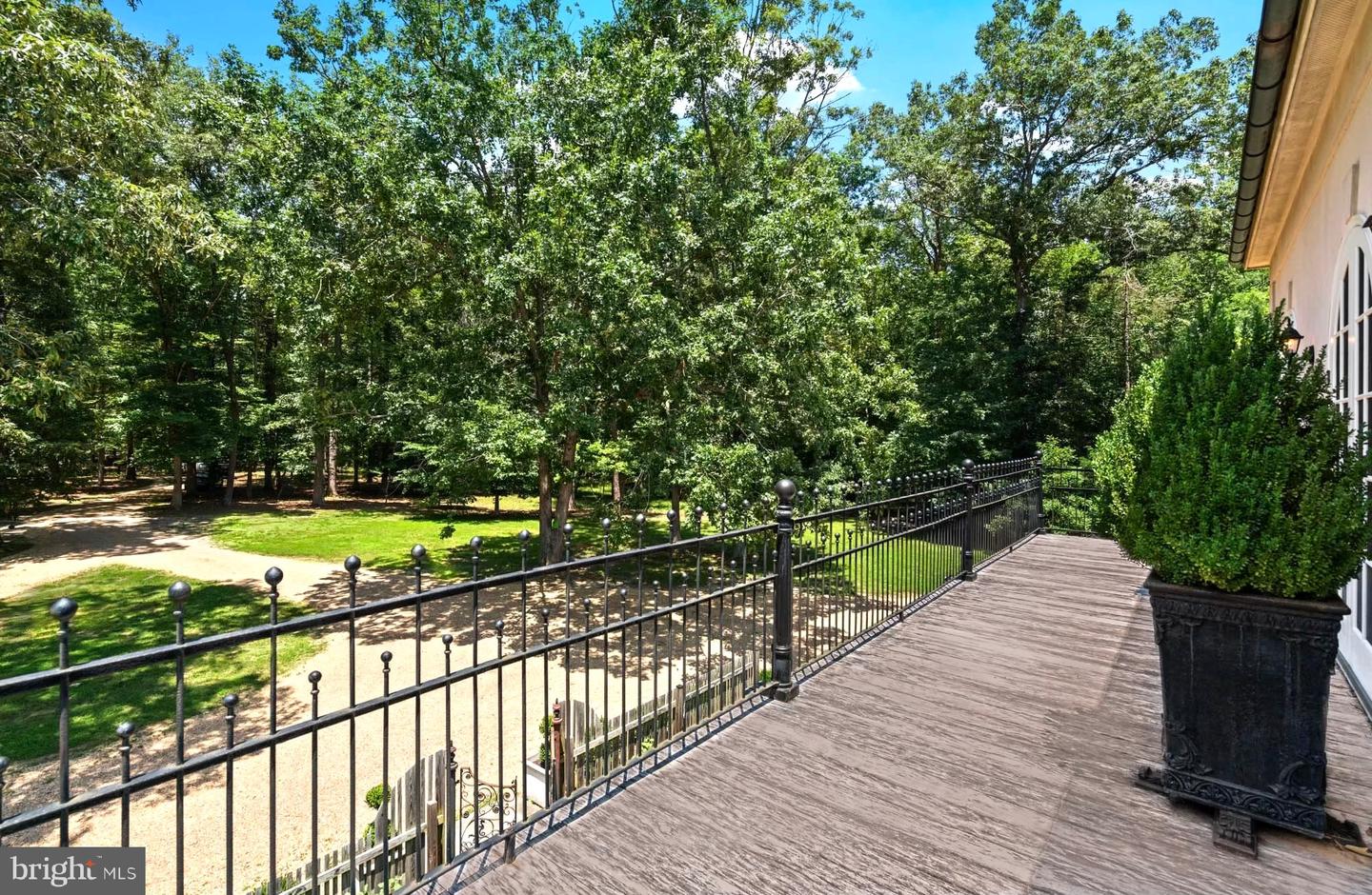 8833 N WALES RD, WARRENTON, Virginia 20186, 3 Bedrooms Bedrooms, ,2 BathroomsBathrooms,Residential,For sale,8833 N WALES RD,VAFQ2017306 MLS # VAFQ2017306
