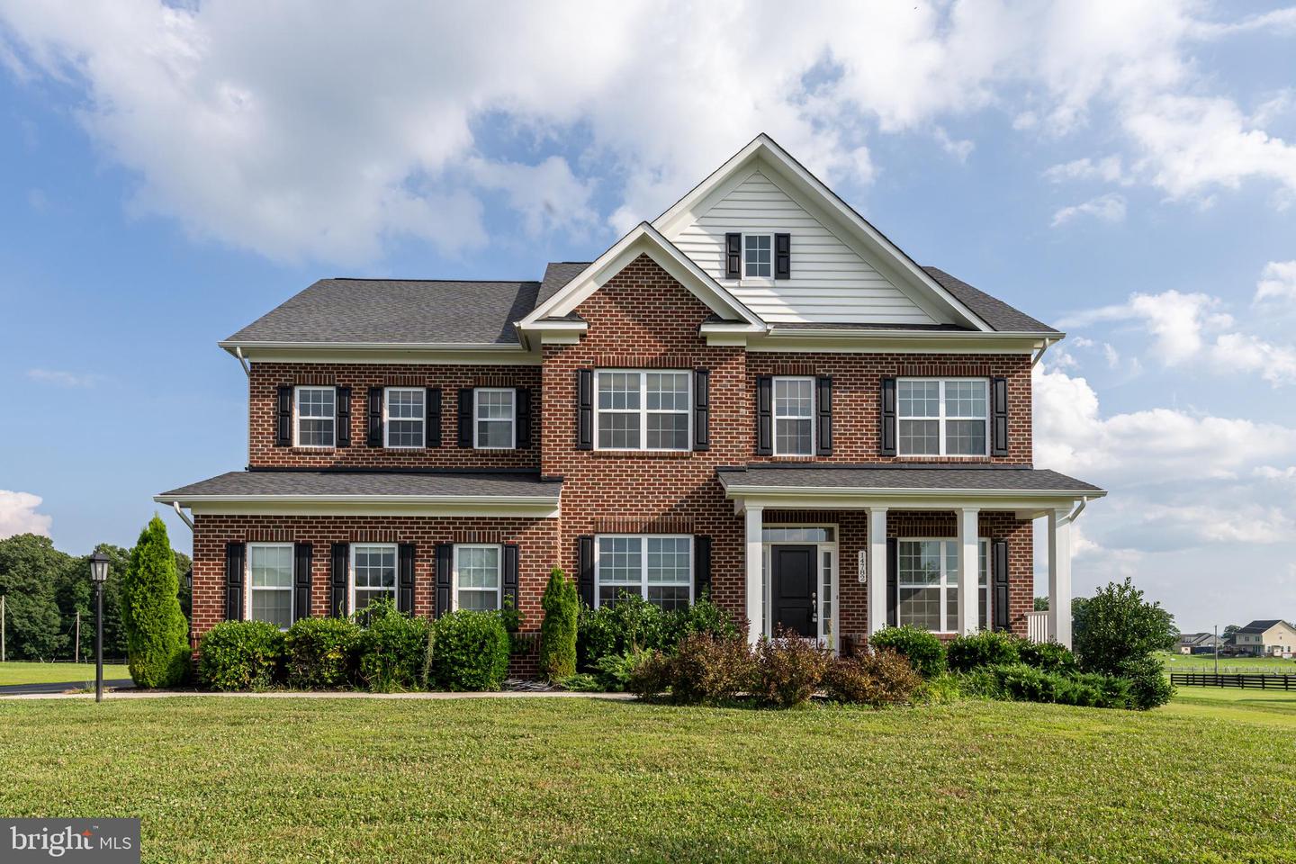 14782 FALCONAIRE PL, LEESBURG, Virginia 20176, 4 Bedrooms Bedrooms, ,4 BathroomsBathrooms,Residential,For sale,14782 FALCONAIRE PL,VALO2101348 MLS # VALO2101348
