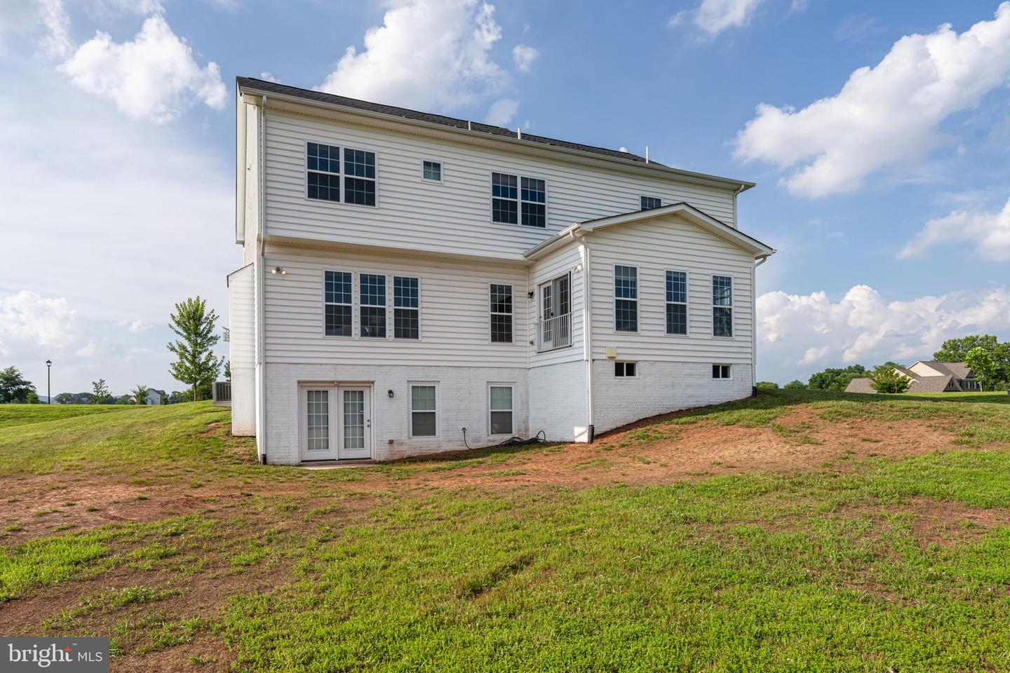 14782 FALCONAIRE PL, LEESBURG, Virginia 20176, 4 Bedrooms Bedrooms, ,4 BathroomsBathrooms,Residential,For sale,14782 FALCONAIRE PL,VALO2101348 MLS # VALO2101348