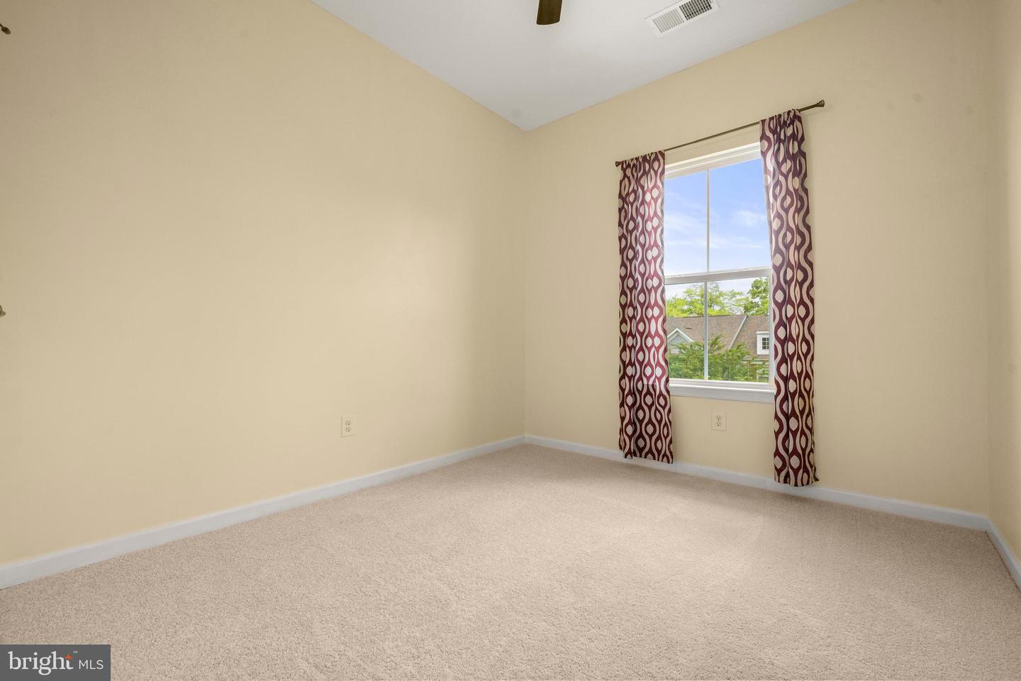 10739 HINTON WAY, MANASSAS, Virginia 20112, 3 Bedrooms Bedrooms, ,3 BathroomsBathrooms,Residential,For sale,10739 HINTON WAY,VAPW2098710 MLS # VAPW2098710