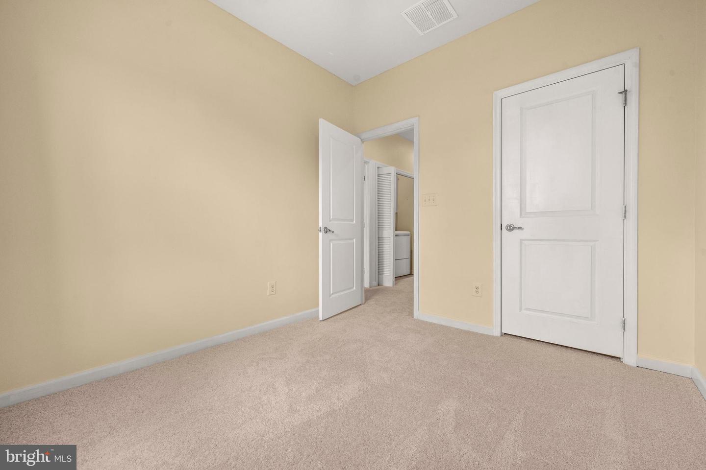 10739 HINTON WAY, MANASSAS, Virginia 20112, 3 Bedrooms Bedrooms, ,3 BathroomsBathrooms,Residential,For sale,10739 HINTON WAY,VAPW2098710 MLS # VAPW2098710