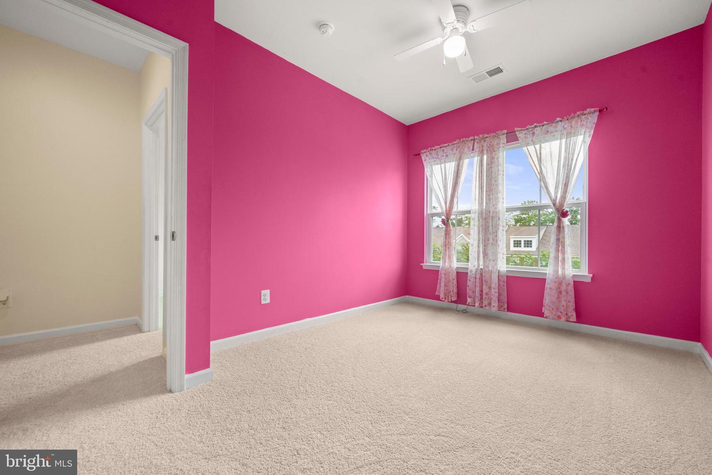 10739 HINTON WAY, MANASSAS, Virginia 20112, 3 Bedrooms Bedrooms, ,3 BathroomsBathrooms,Residential,For sale,10739 HINTON WAY,VAPW2098710 MLS # VAPW2098710