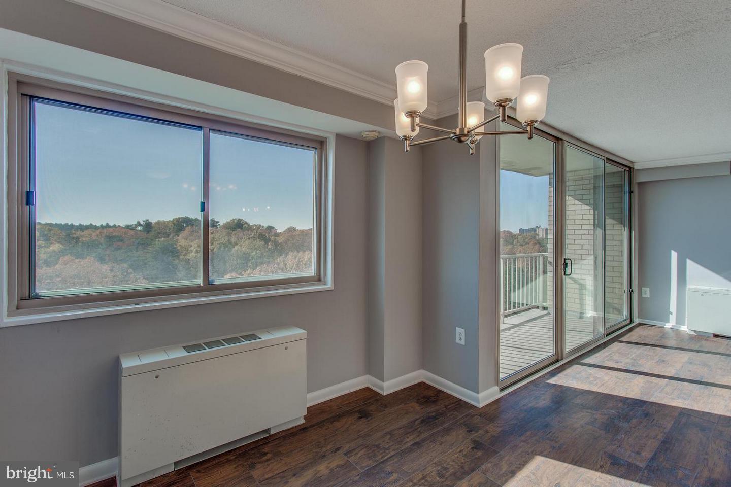 2500 N VAN DORN ST #1226, ALEXANDRIA, Virginia 22302, 2 Bedrooms Bedrooms, ,1 BathroomBathrooms,Residential,For sale,2500 N VAN DORN ST #1226,VAAX2047272 MLS # VAAX2047272