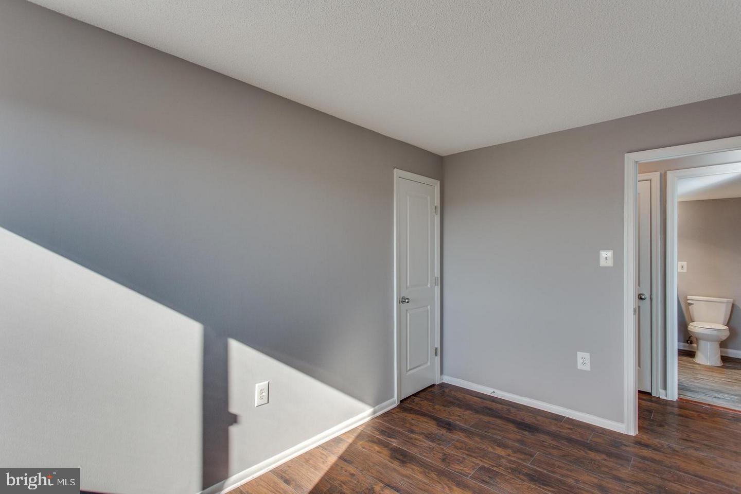2500 N VAN DORN ST #1226, ALEXANDRIA, Virginia 22302, 2 Bedrooms Bedrooms, ,1 BathroomBathrooms,Residential,For sale,2500 N VAN DORN ST #1226,VAAX2047272 MLS # VAAX2047272