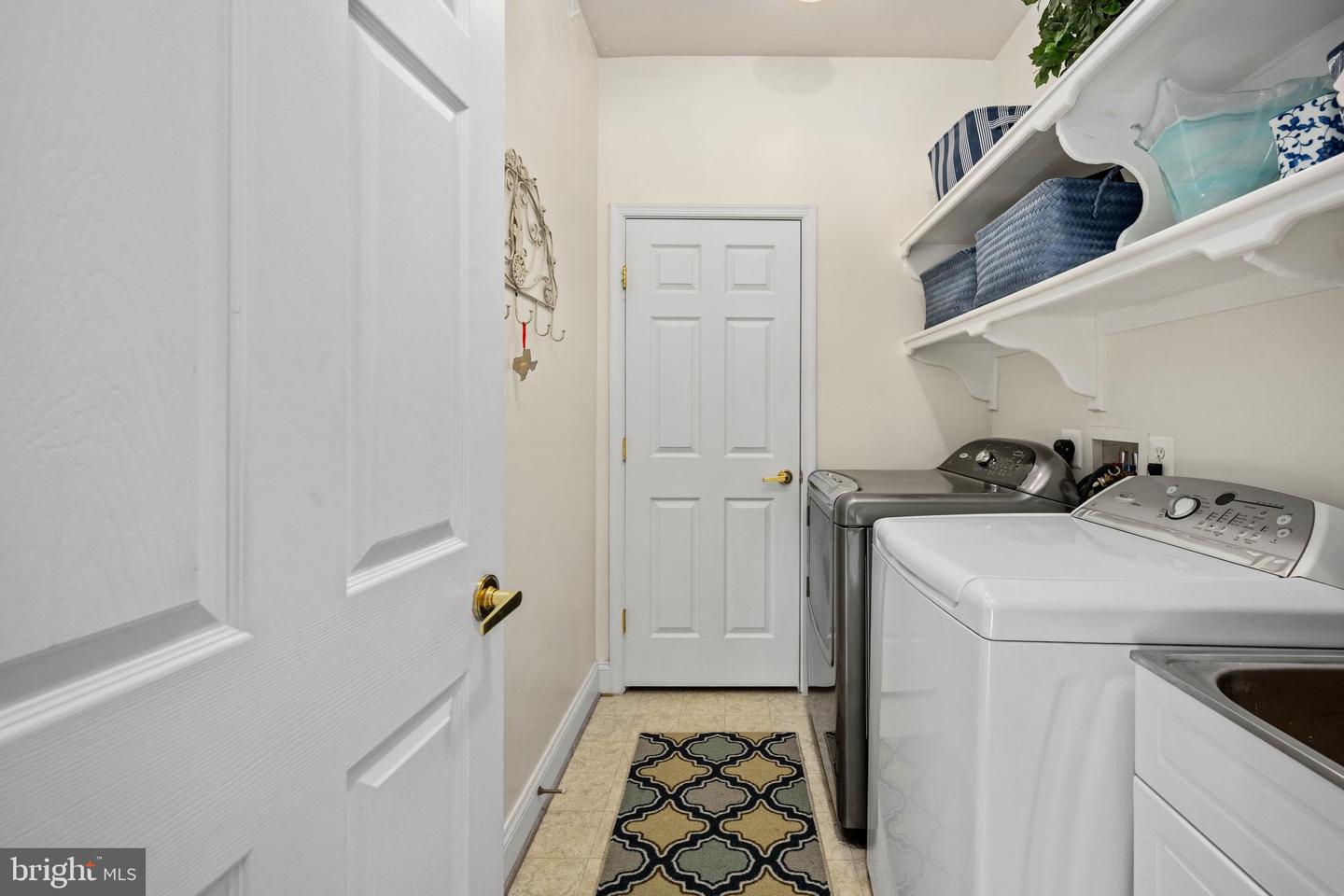 5715 W KESSLERS XING, FREDERICKSBURG, Virginia 22407, 3 Bedrooms Bedrooms, ,3 BathroomsBathrooms,Residential,For sale,5715 W KESSLERS XING,VASP2034672 MLS # VASP2034672