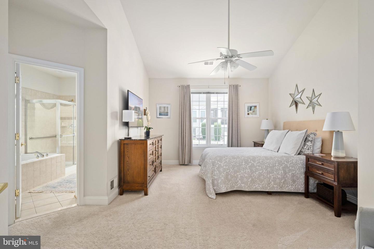 5715 W KESSLERS XING, FREDERICKSBURG, Virginia 22407, 3 Bedrooms Bedrooms, ,3 BathroomsBathrooms,Residential,For sale,5715 W KESSLERS XING,VASP2034672 MLS # VASP2034672