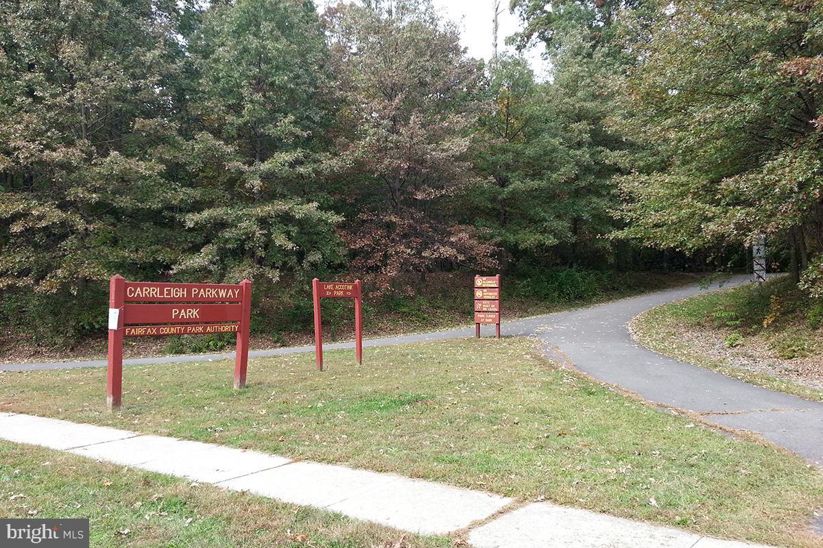 7309 LEESVILLE BLVD, SPRINGFIELD, Virginia 22151, 3 Bedrooms Bedrooms, ,1 BathroomBathrooms,Residential,For sale,7309 LEESVILLE BLVD,VAFX2255598 MLS # VAFX2255598