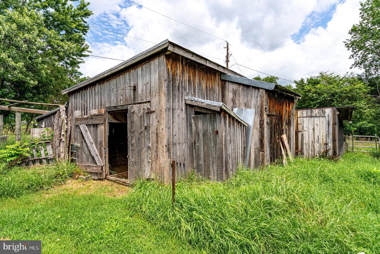 2904 US HIGHWAY 211 W, LURAY, Virginia 22835, 3 Bedrooms Bedrooms, ,1 BathroomBathrooms,Residential,For sale,2904 US HIGHWAY 211 W,VAPA2005134 MLS # VAPA2005134