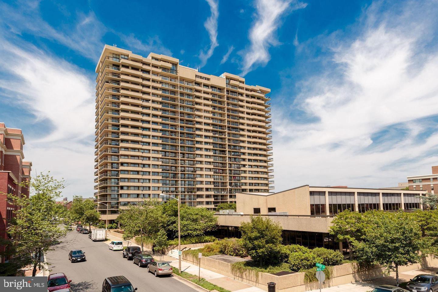 400 MADISON ST #1806, ALEXANDRIA, Virginia 22314, 1 Bedroom Bedrooms, ,1 BathroomBathrooms,Residential,For sale,400 MADISON ST #1806,VAAX2047512 MLS # VAAX2047512