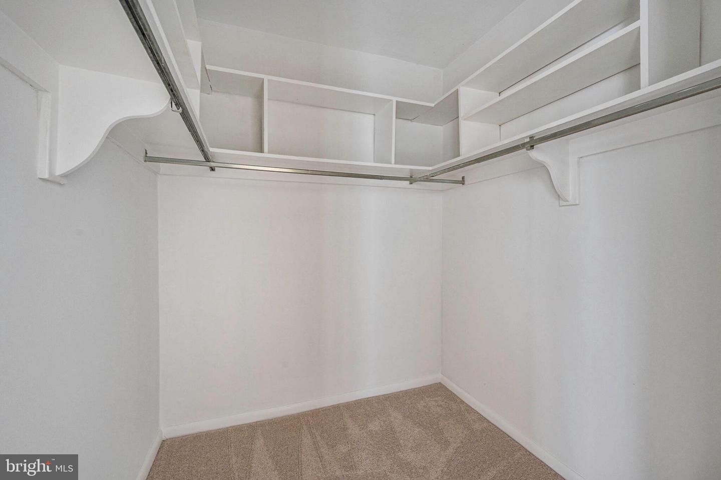 400 MADISON ST #1806, ALEXANDRIA, Virginia 22314, 1 Bedroom Bedrooms, ,1 BathroomBathrooms,Residential,For sale,400 MADISON ST #1806,VAAX2047512 MLS # VAAX2047512