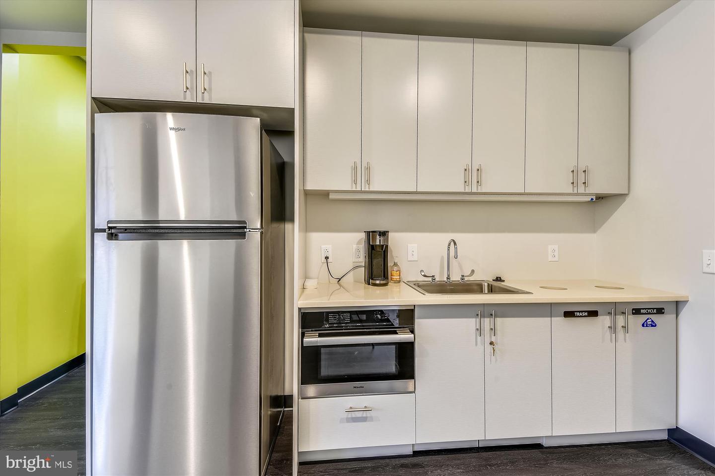 400 MADISON ST #1806, ALEXANDRIA, Virginia 22314, 1 Bedroom Bedrooms, ,1 BathroomBathrooms,Residential,For sale,400 MADISON ST #1806,VAAX2047512 MLS # VAAX2047512