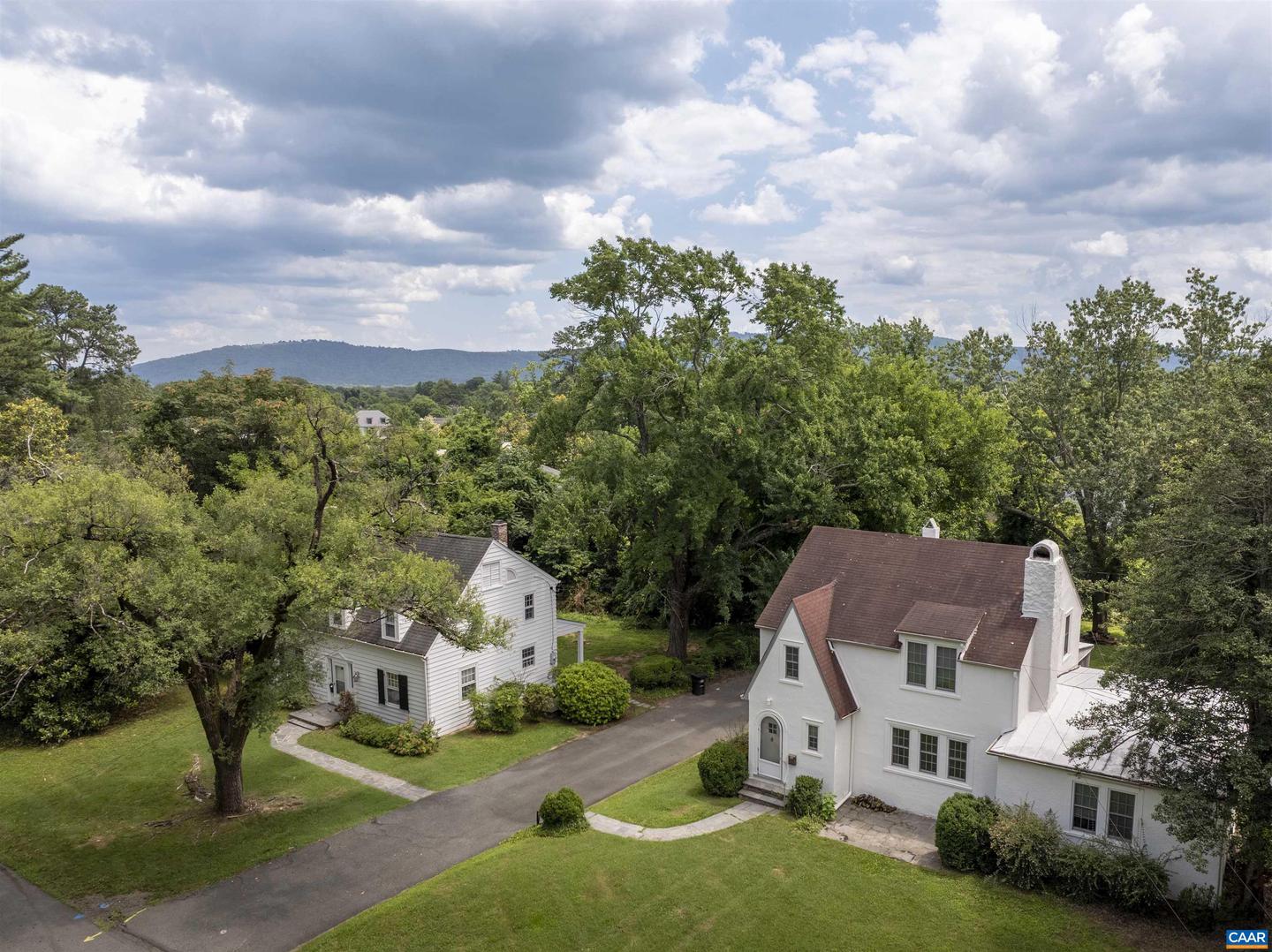 2201 & 2203 STADIUM RD, CHARLOTTESVILLE, Virginia 22903, 7 Bedrooms Bedrooms, ,4 BathroomsBathrooms,Residential,For sale,2201 & 2203 STADIUM RD,666820 MLS # 666820